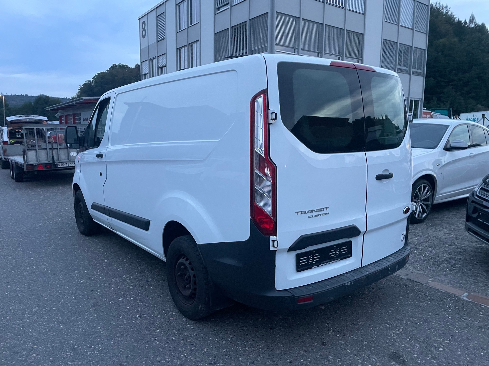 FORD Transit Custom Van 290 L1H1 Limited-image-7