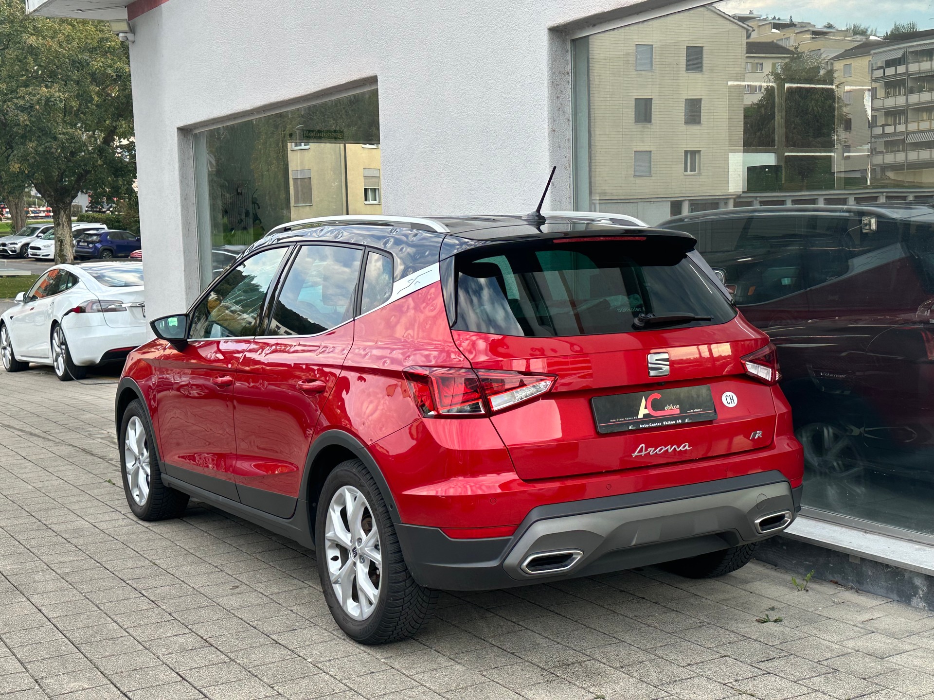 SEAT Arona 1.0 TSI Eco Hola FR DSG-image-4