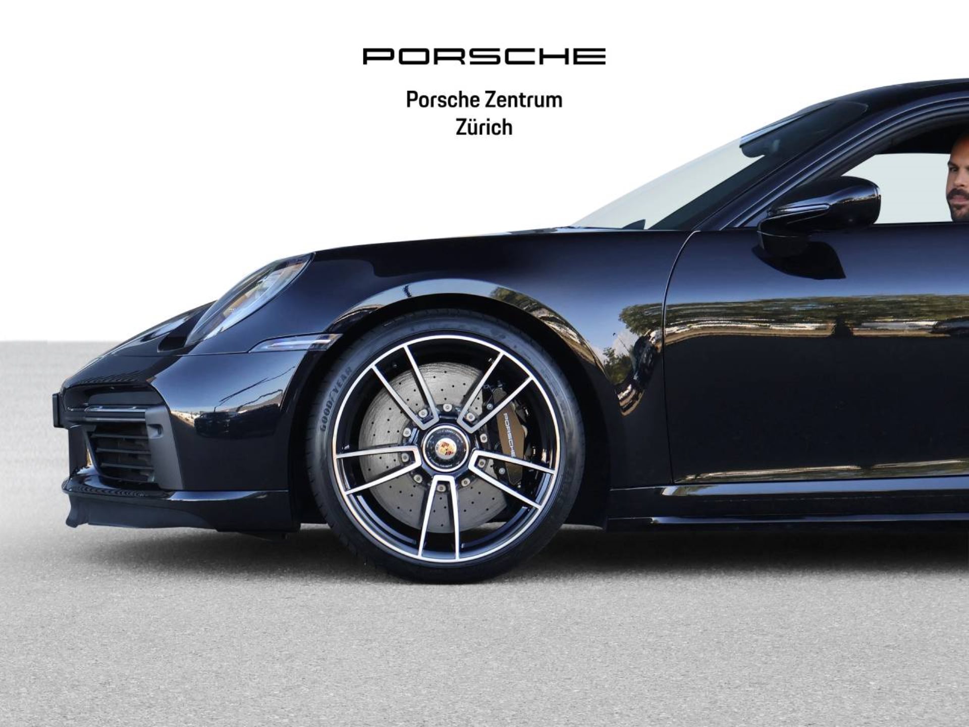 PORSCHE 911 Turbo S-image-7