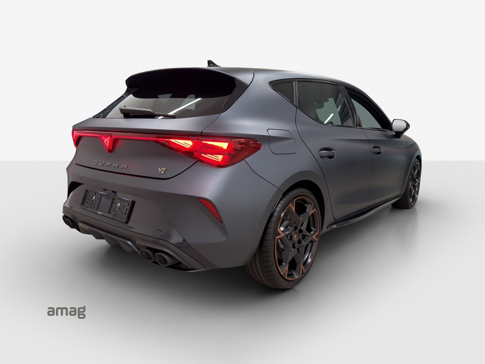 CUPRA LEON 2.0 TSI VZ DSG-image-4