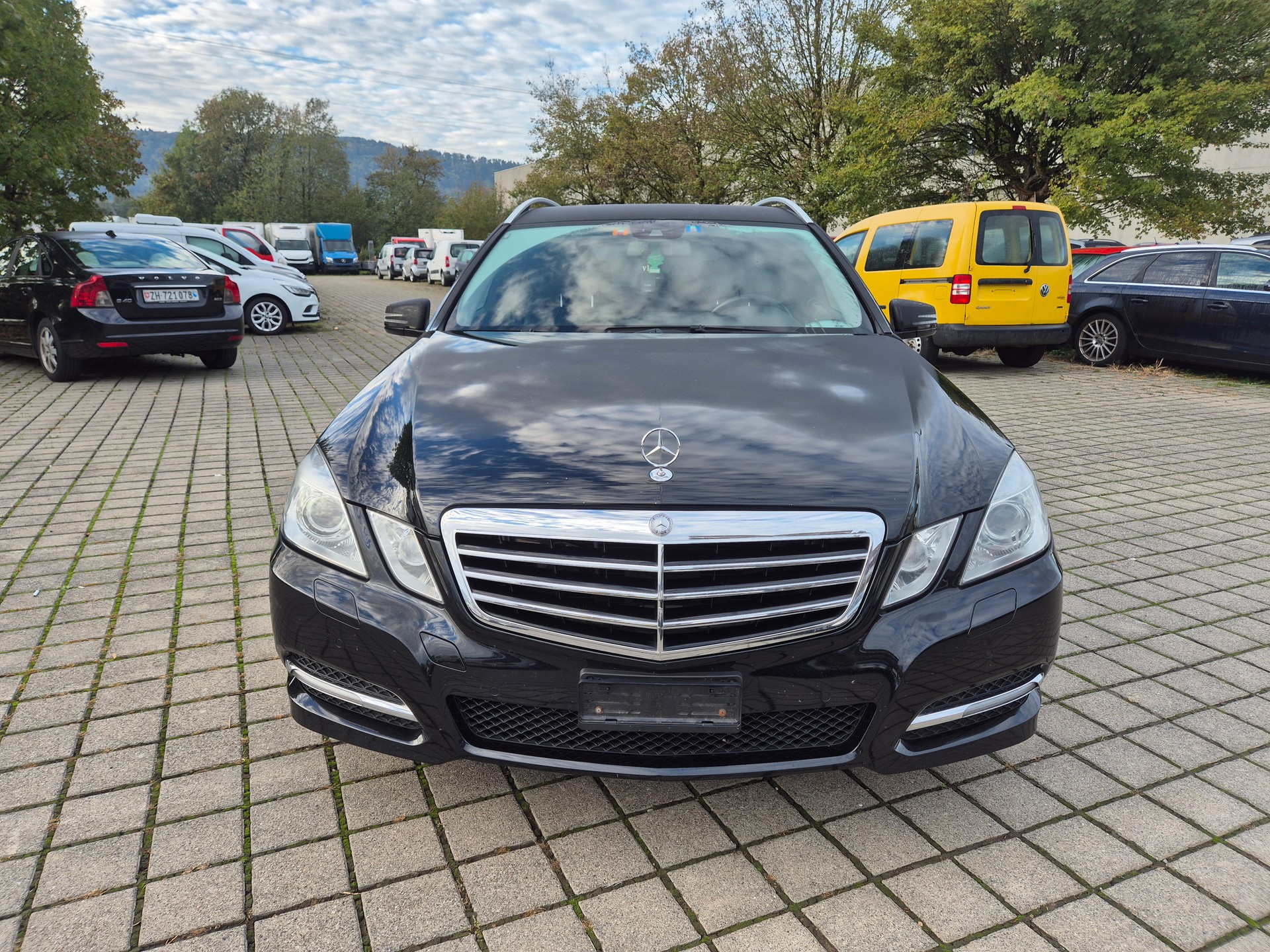 MERCEDES-BENZ E 250 CDI BlueEfficiency 4Matic 7G-Tronic-image-0