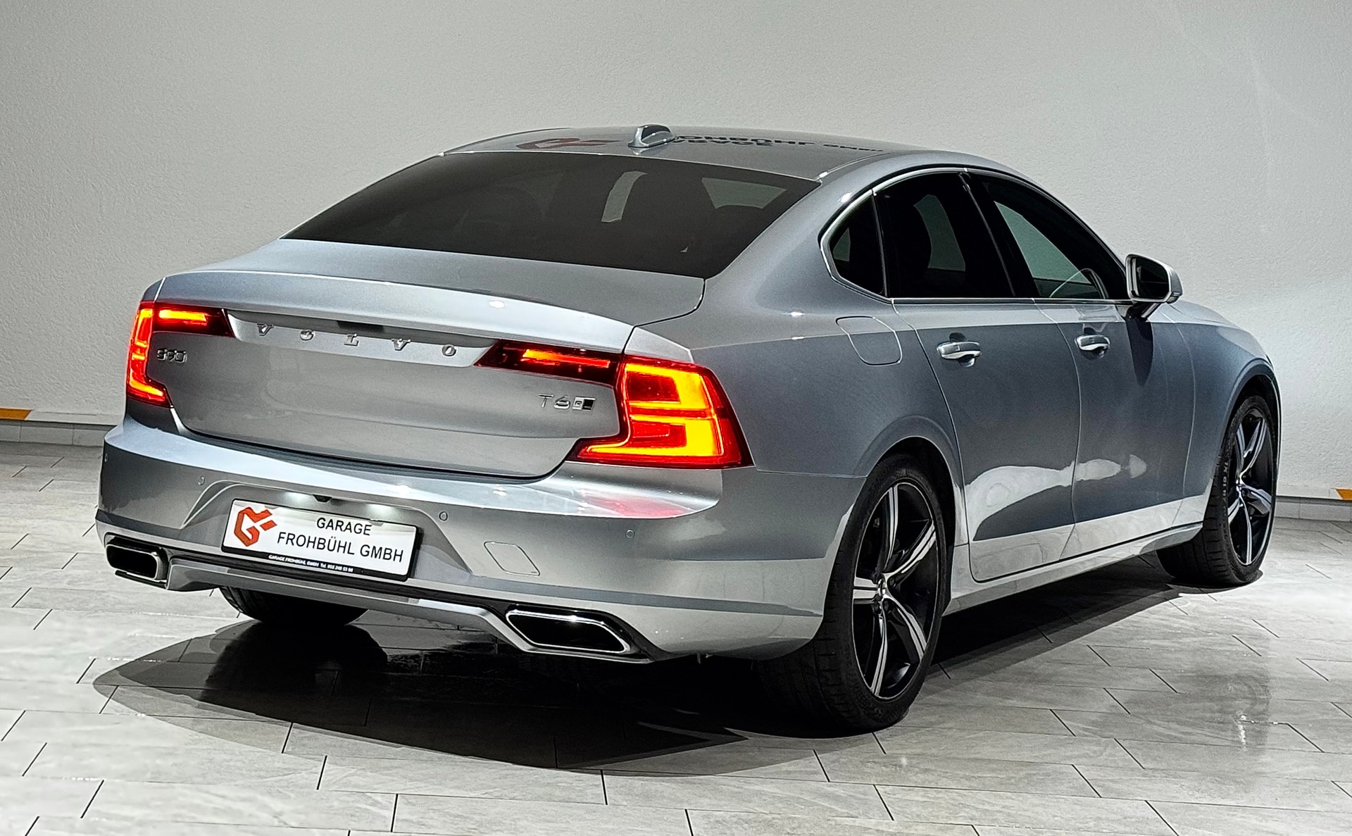 VOLVO S90 T6 AWD R-Design Geartronic I CH I 1.Hand I-image-4