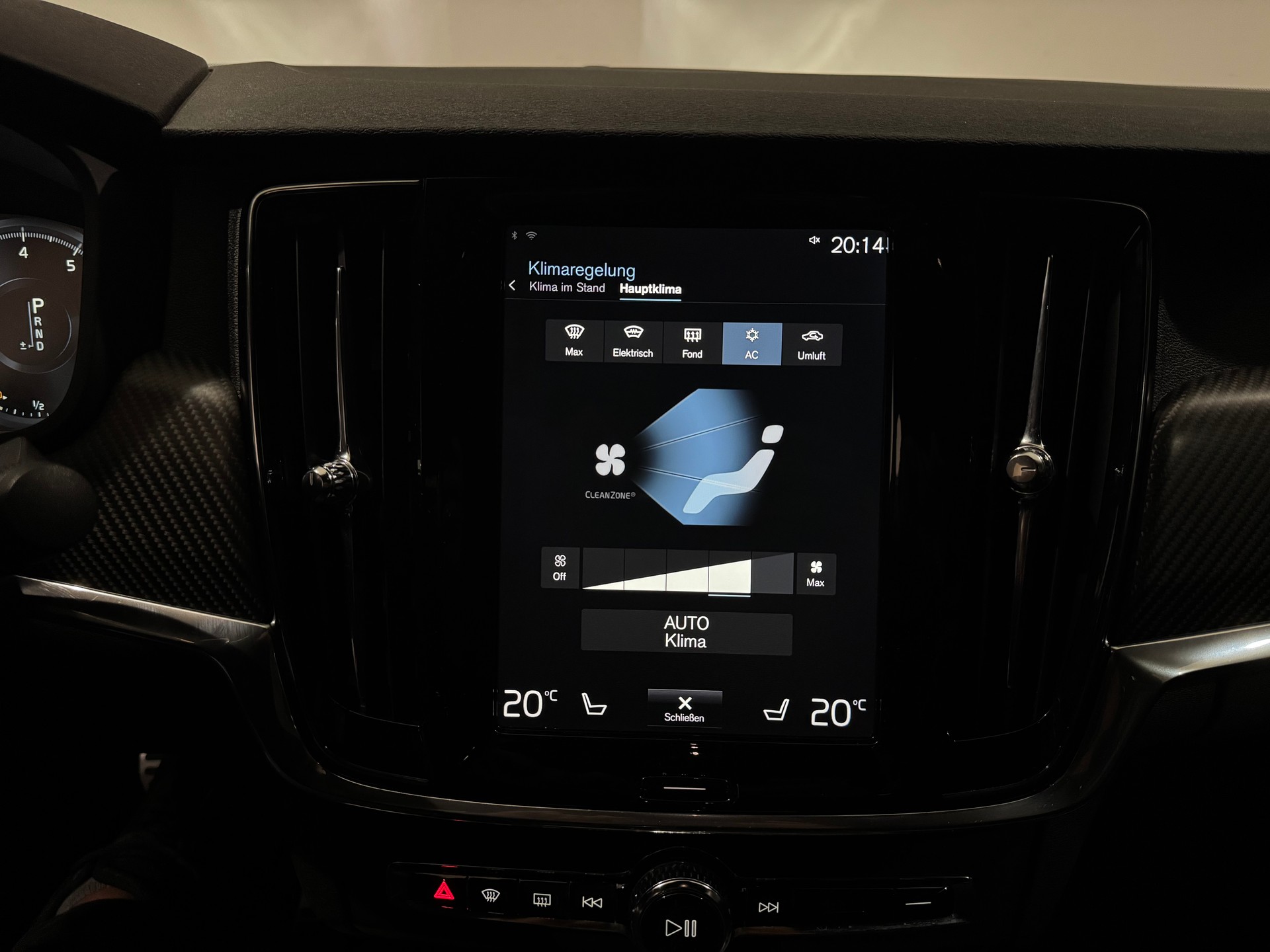 VOLVO S90 T6 AWD R-Design Geartronic I CH I 1.Hand I-image-21