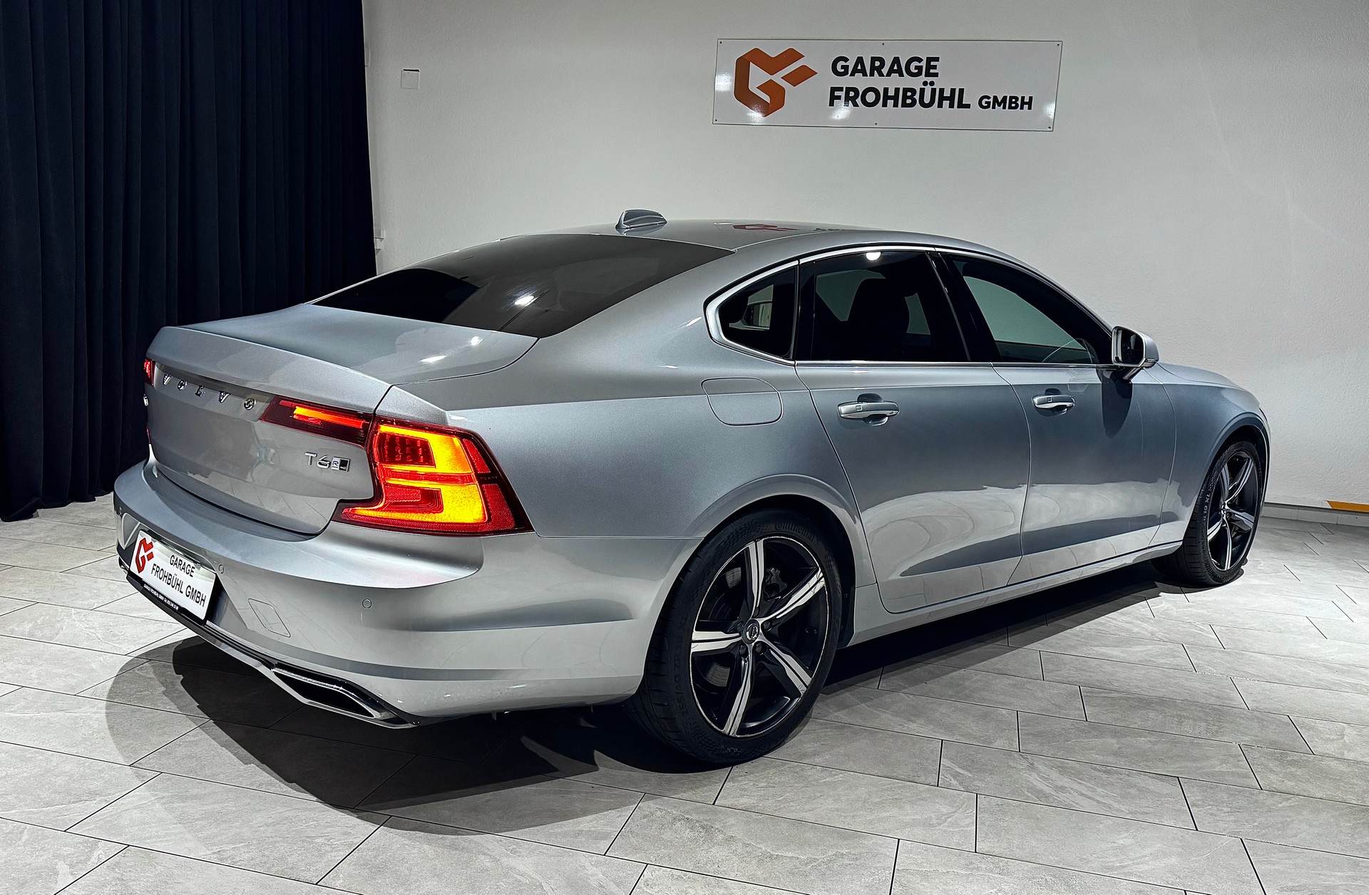VOLVO S90 T6 AWD R-Design Geartronic I CH I 1.Hand I-image-7