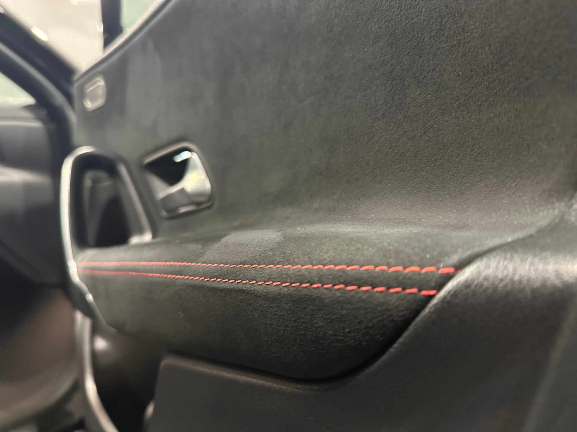 MERCEDES-BENZ A 180 AMG Line 7G-DCT-image-26