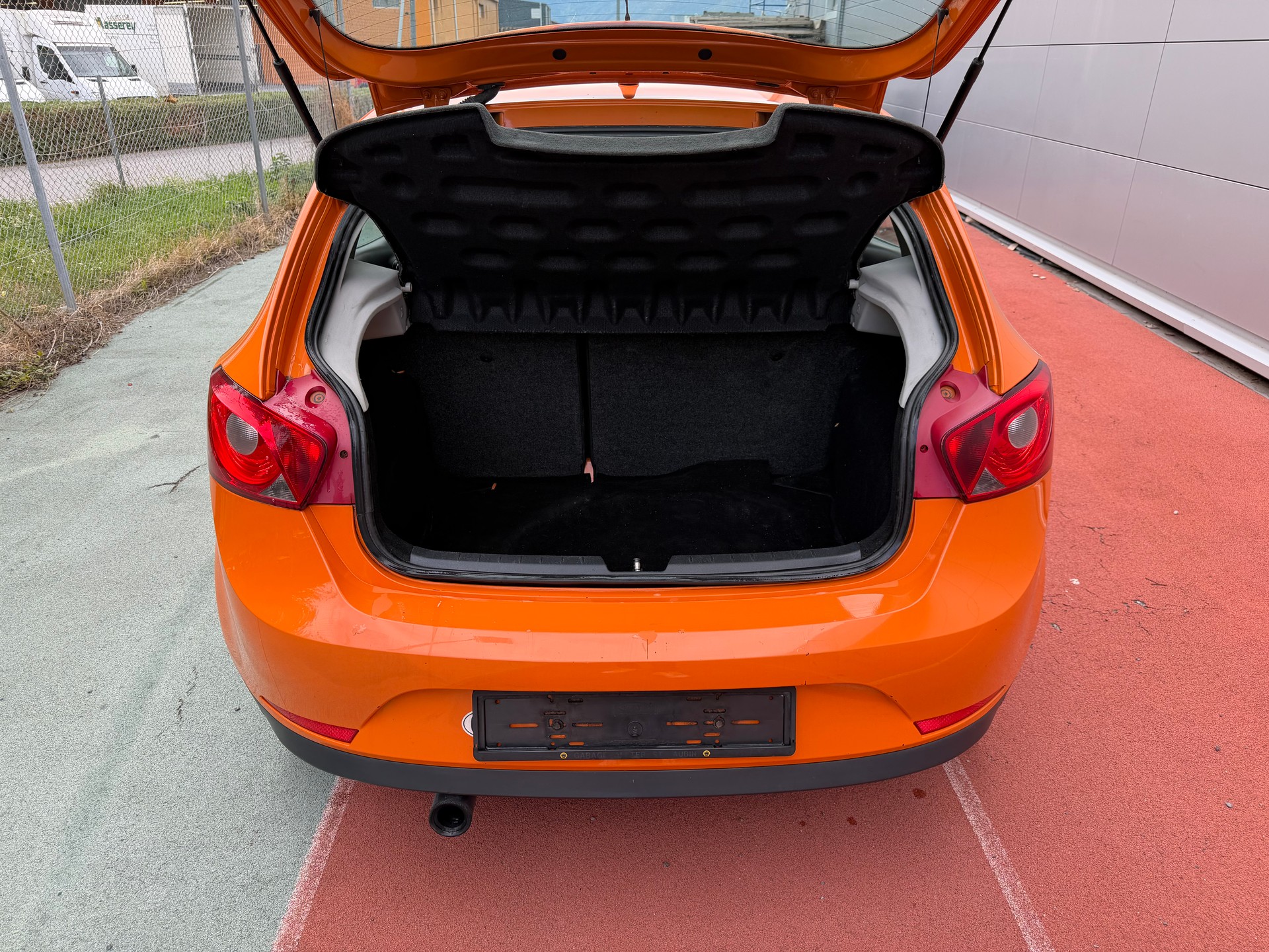 SEAT Ibiza 1.9 TDI Style-image-12