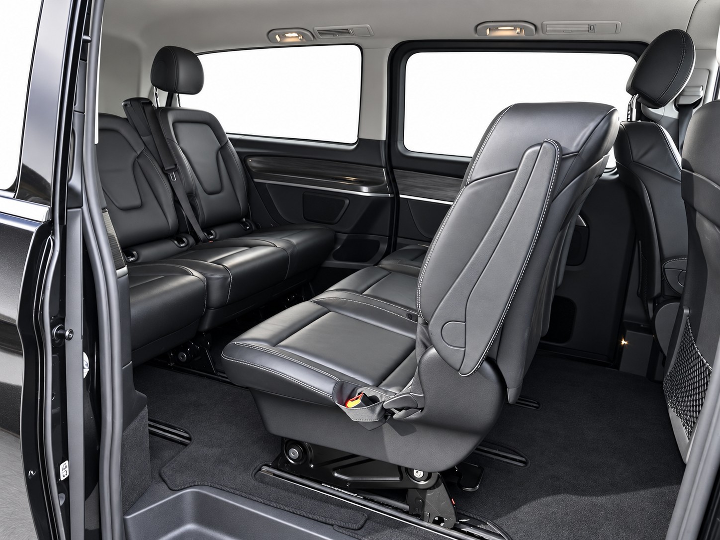 MERCEDES-BENZ V 250 d Avantgarde extr.lg. 4m Van-image-15