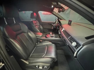 AUDI Q7 45 TDI quattro tiptronic-image-12
