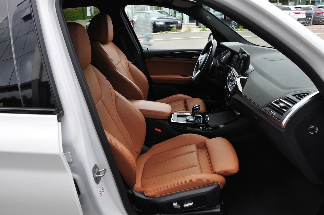 BMW X3 xDrive 48V 20d M Sport-image-18