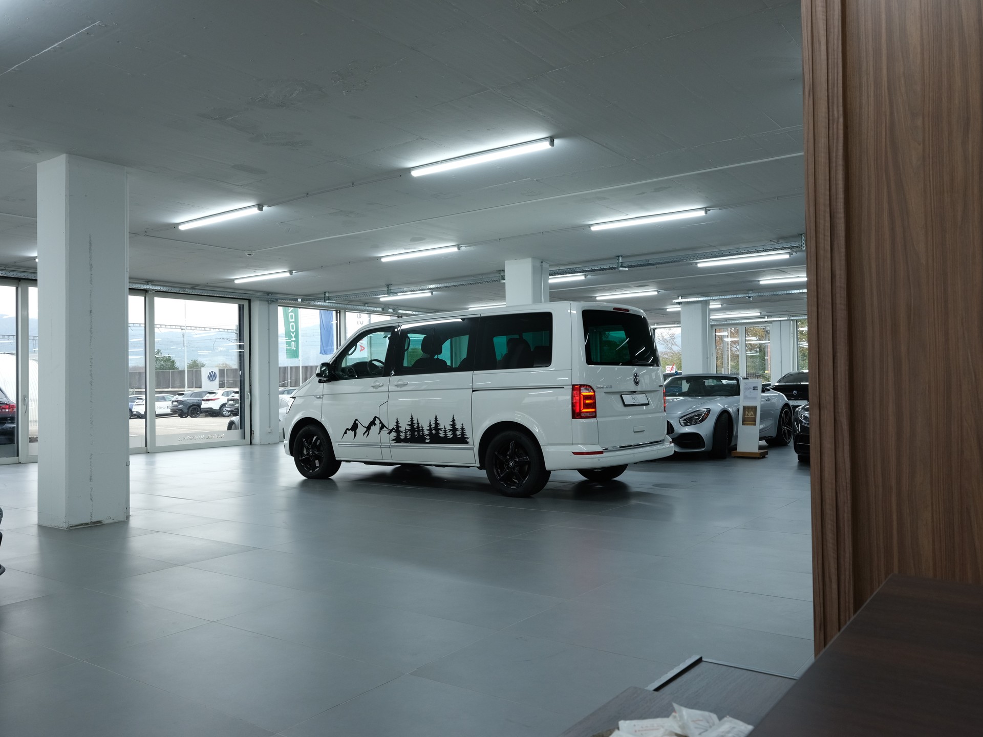 VW T6 Multivan 2.0 Bi-TDI Highline Liberty DSG *360 PDC* *Memory*-image-14