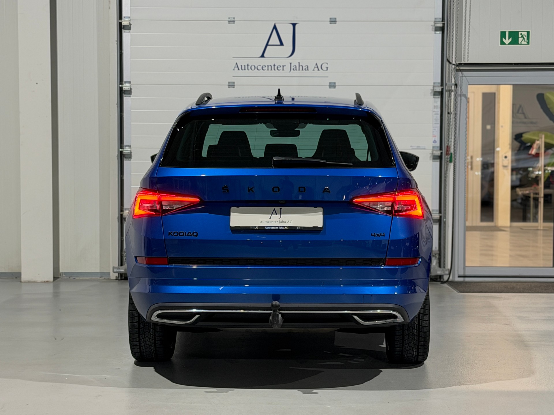 SKODA Kodiaq 2.0 TSI 4x4 Sport Line (AHK 2T) 7 Platz-image-17