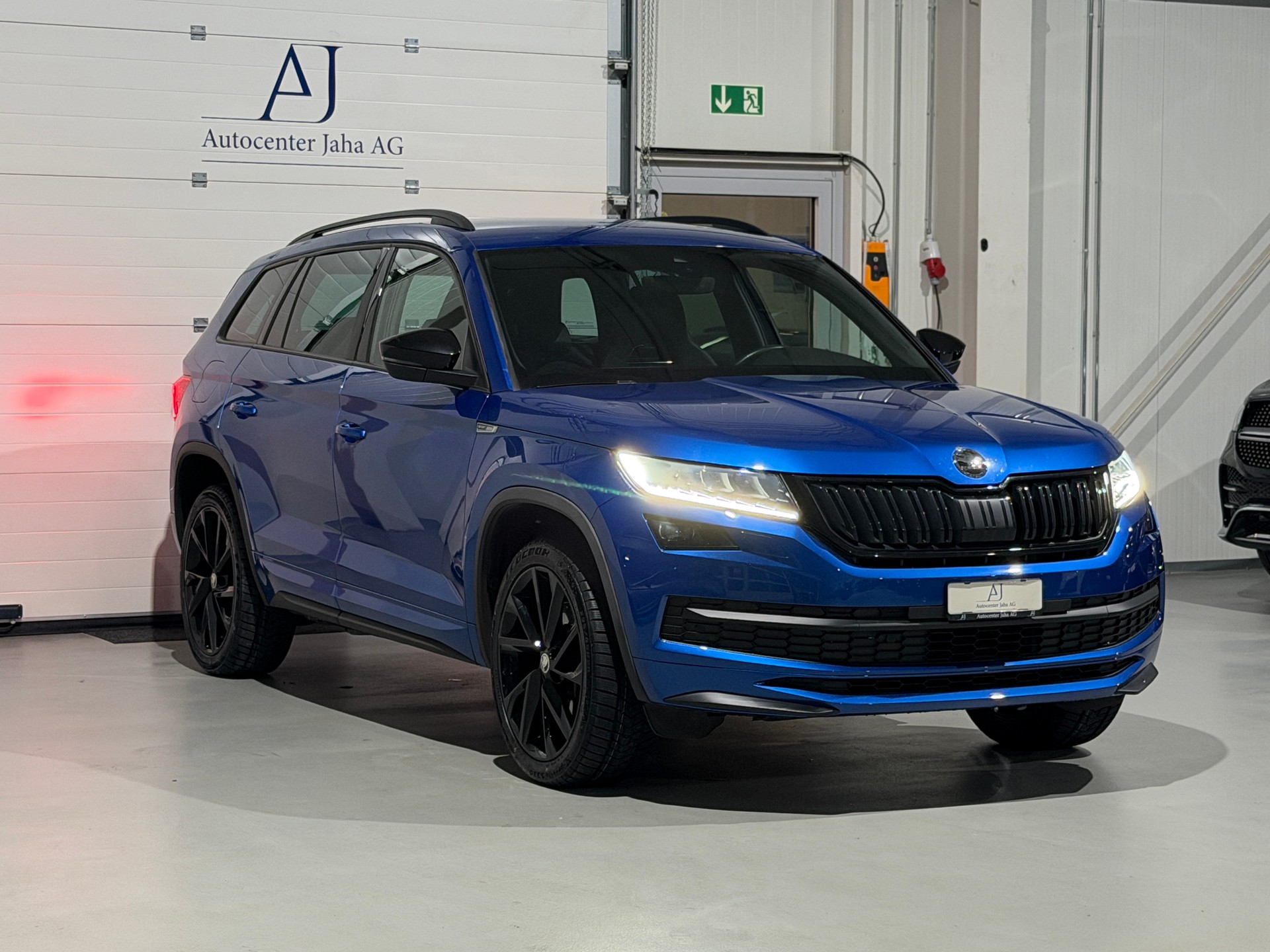 SKODA Kodiaq 2.0 TSI 4x4 Sport Line (AHK 2T) 7 Platz-image-4