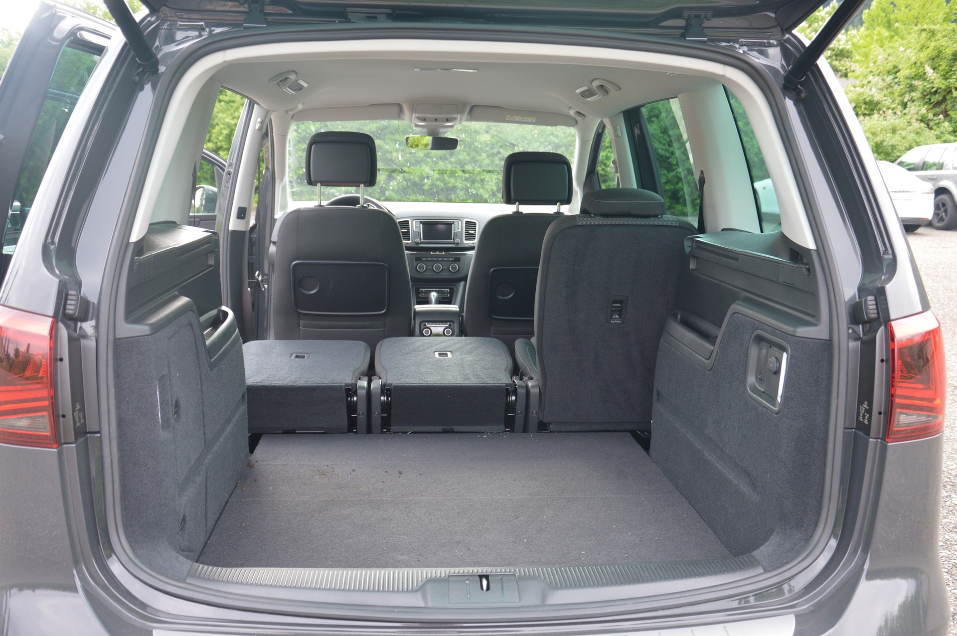 SEAT Alhambra 2.0 TDI 4Drive Style-image-4