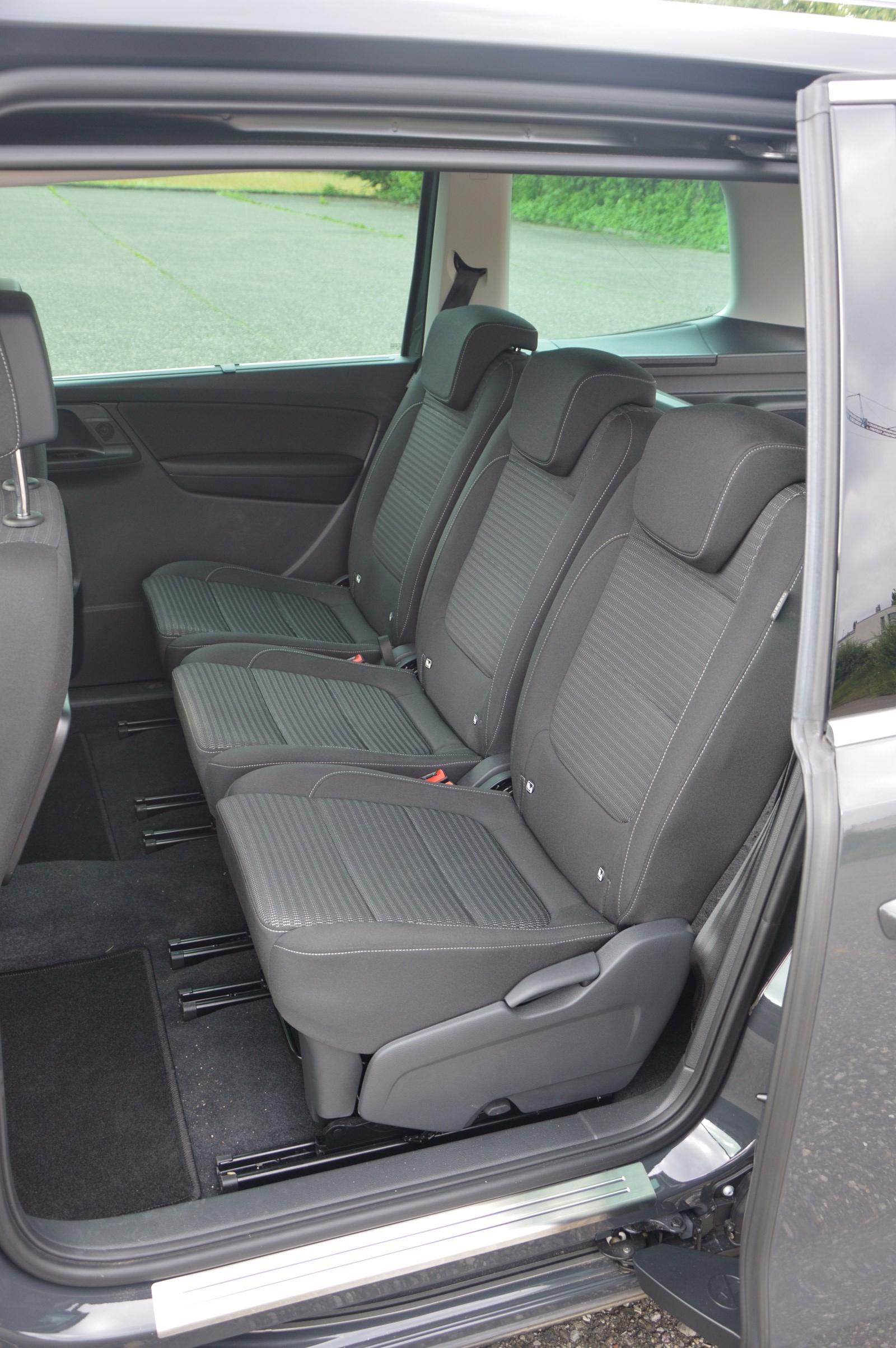 SEAT Alhambra 2.0 TDI 4Drive Style-image-2
