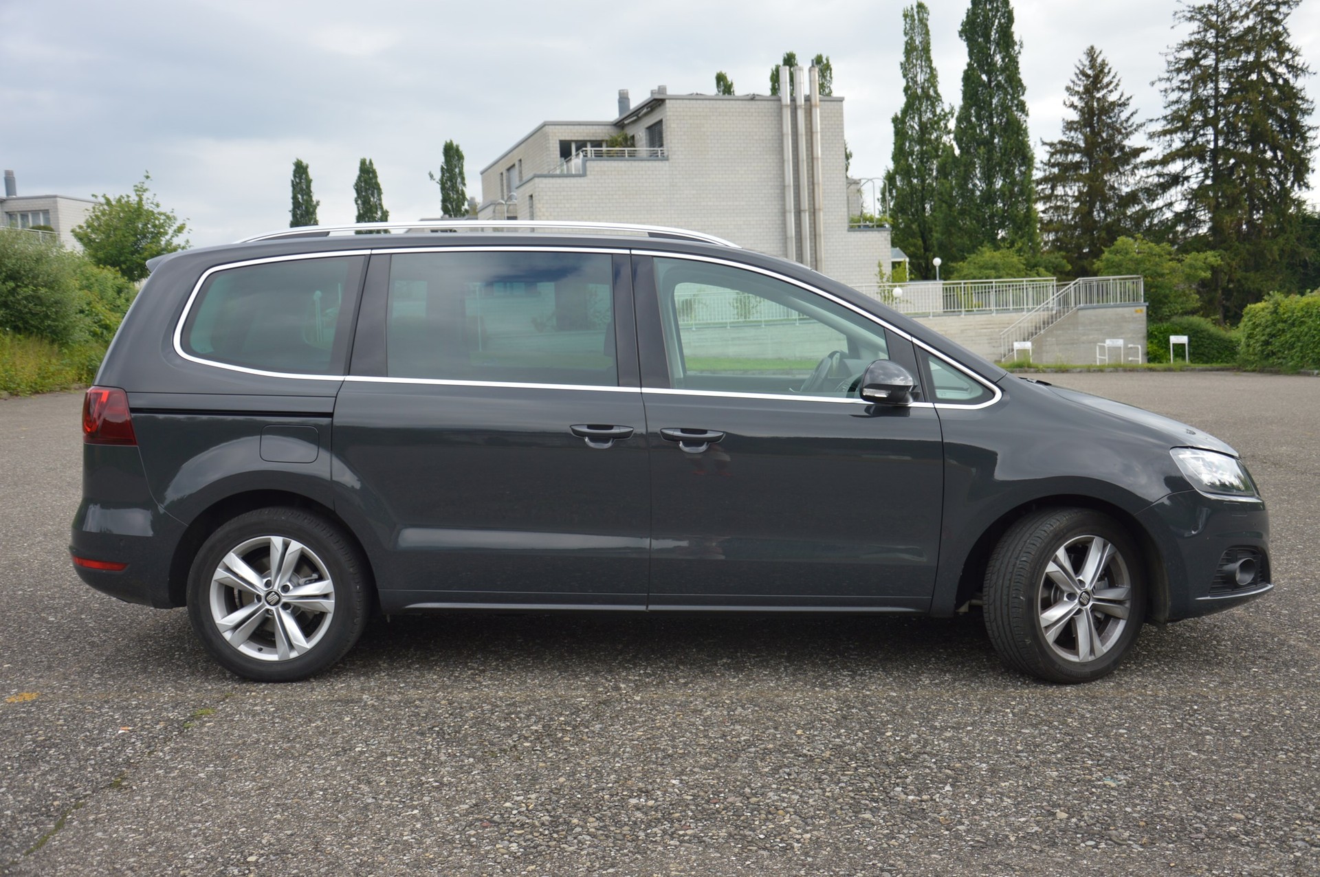 SEAT Alhambra 2.0 TDI 4Drive Style-image-10