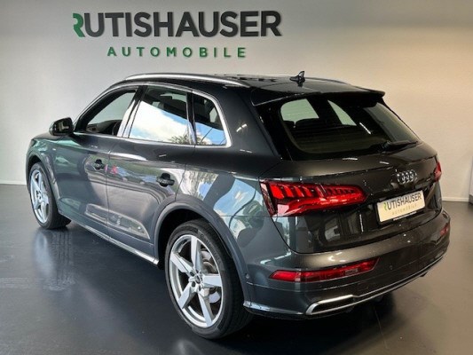 AUDI Q5 2.0 TFSI sport quattro-image-3