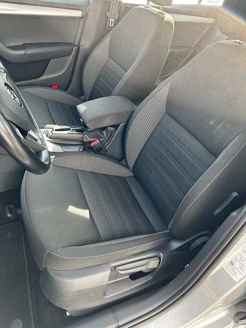 SKODA Octavia Combi 2.0 TDI Ambition 4x4-image-7
