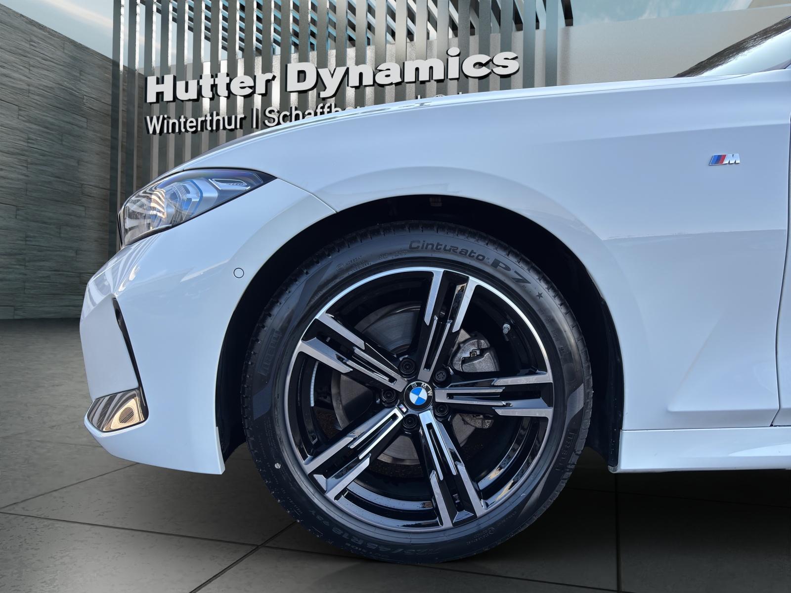 BMW 320d xDrive Touring M Sport-image-8