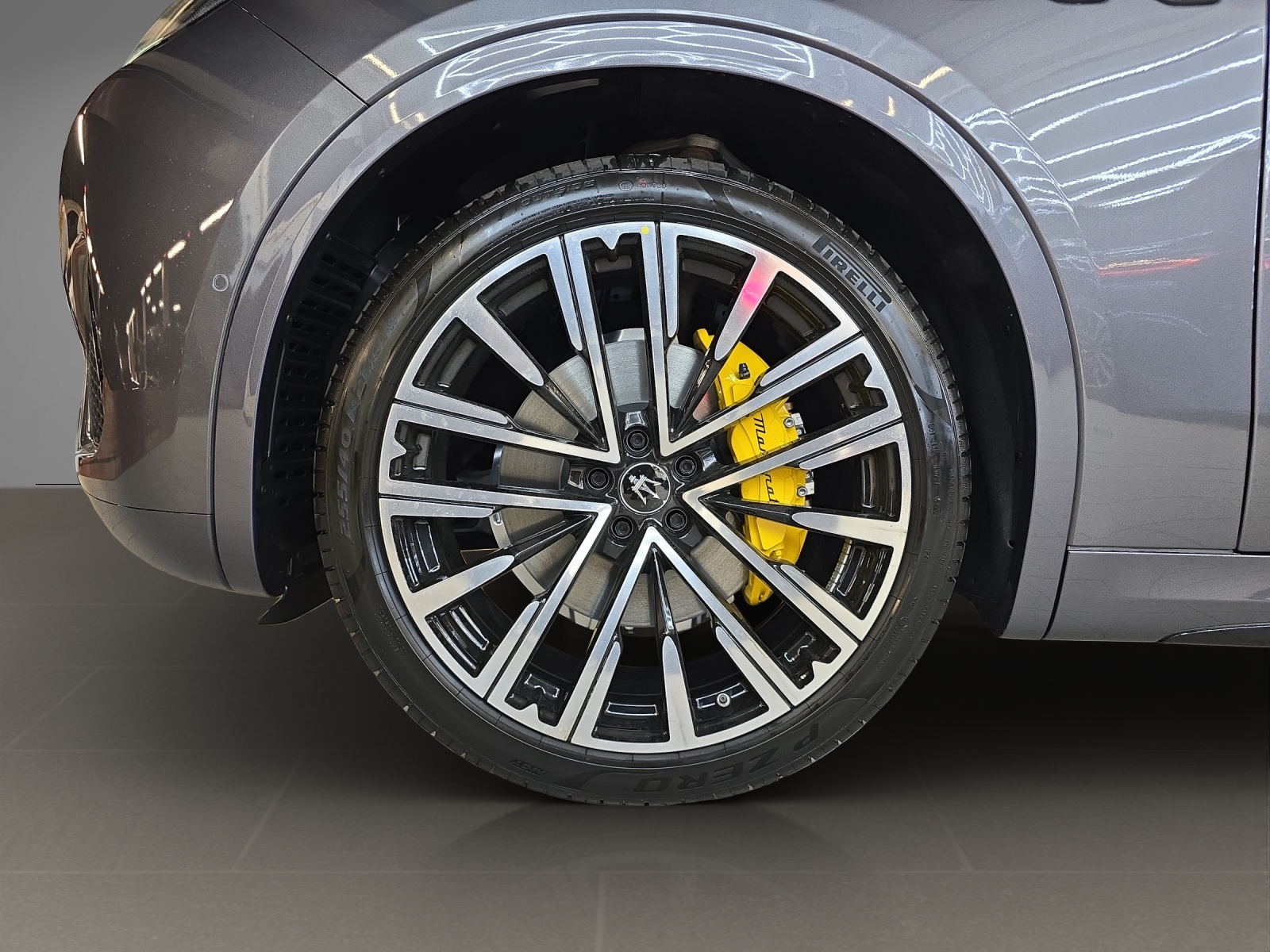 MASERATI Grecale 2.0 MHEV Modena Hybrid Automatica-image-9