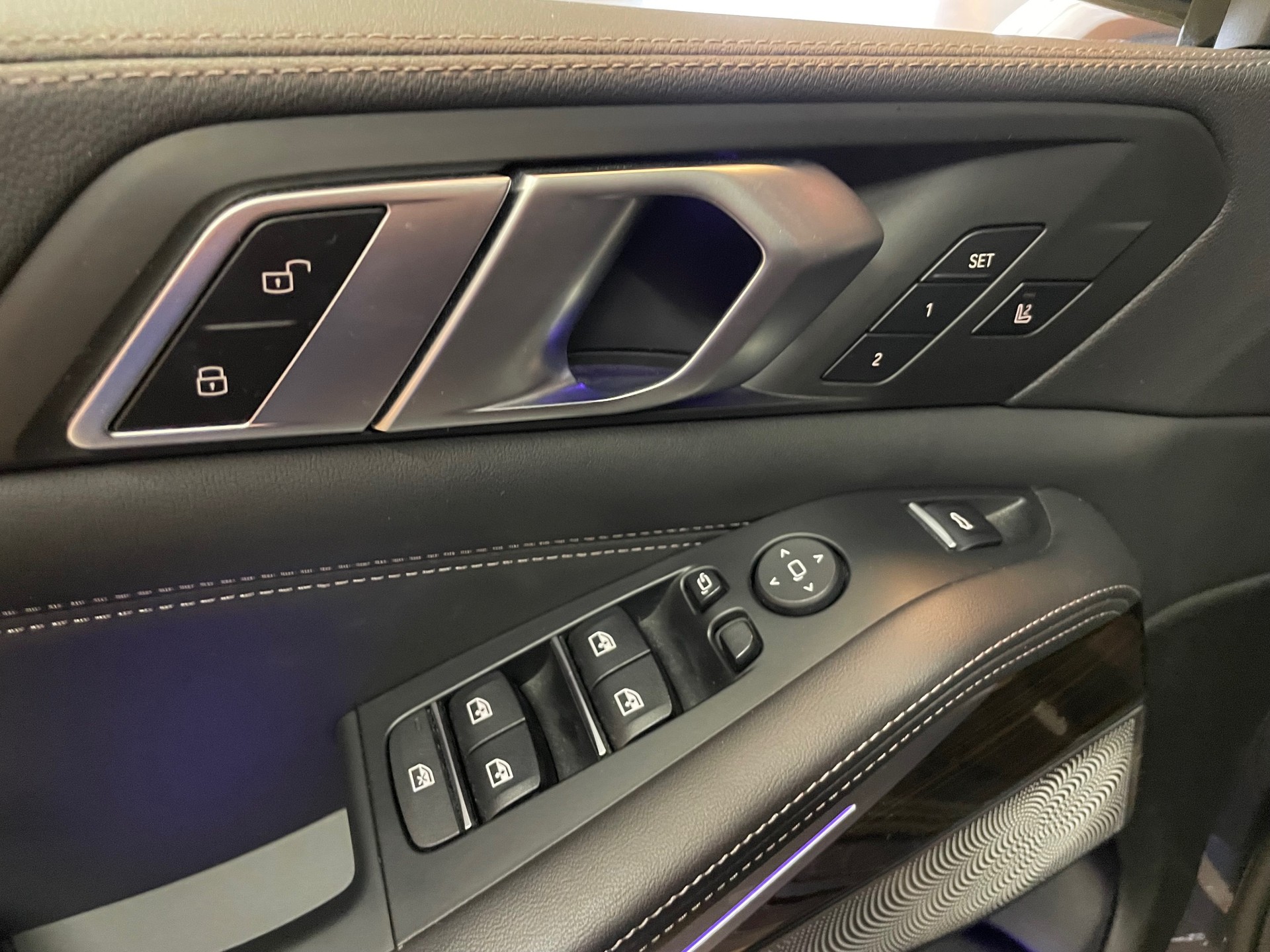 BMW X5 xDrive 48V 40i M Sport-image-7