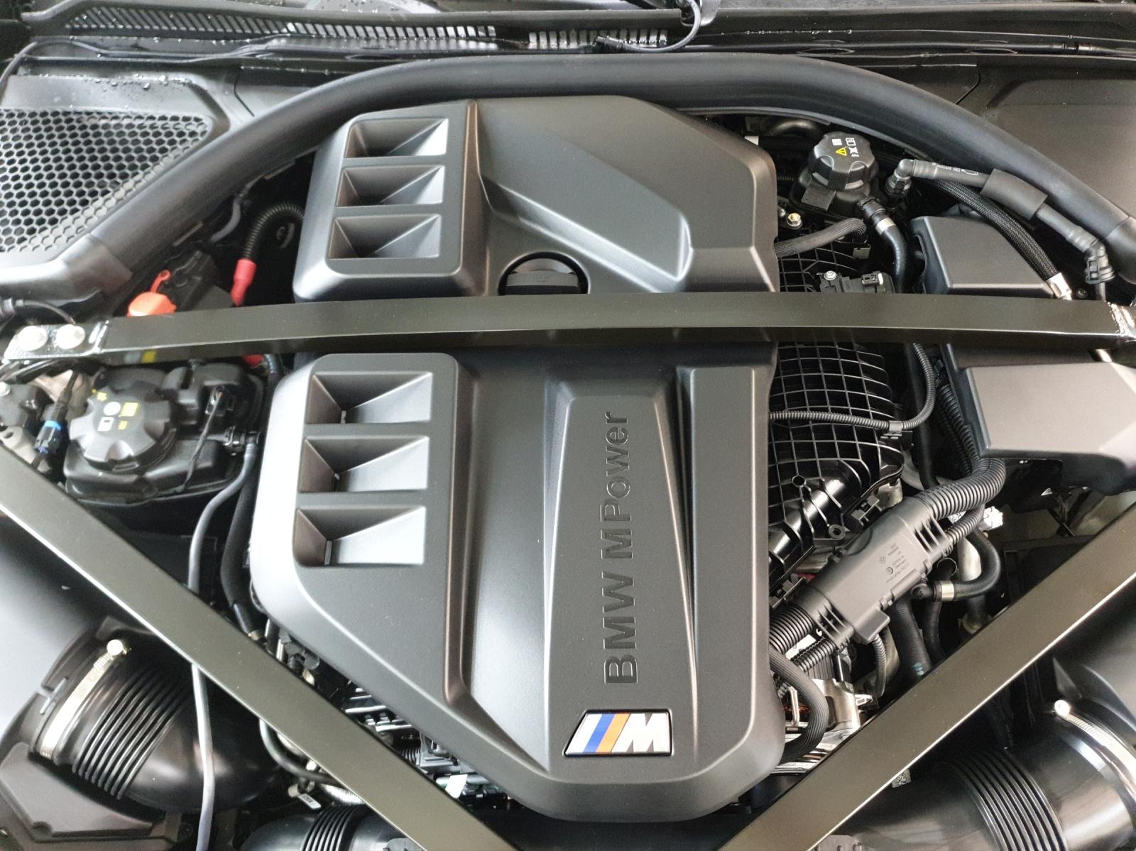 BMW M3 Competition xDrive-image-22
