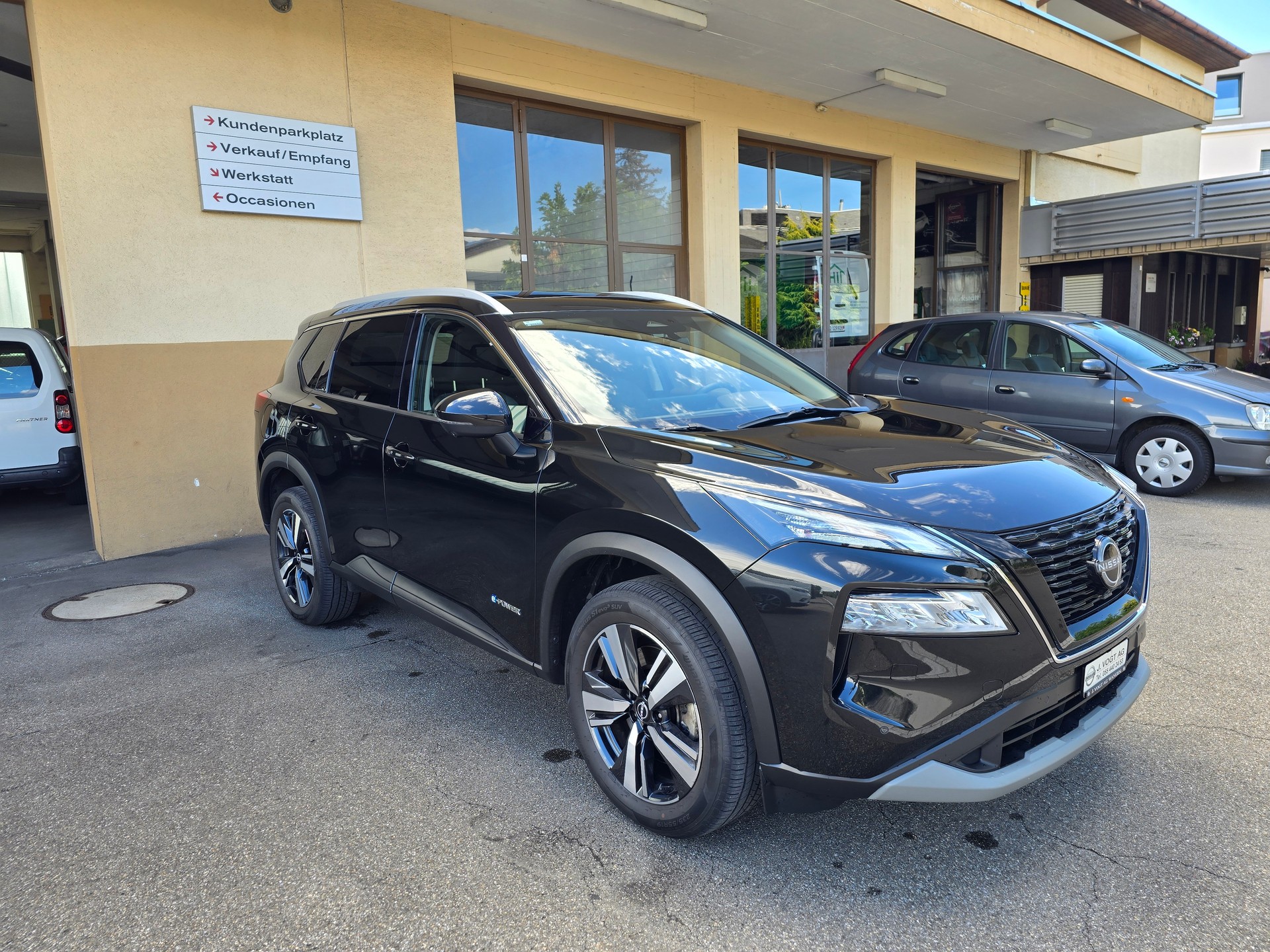 NISSAN X-Trail 1.5 VC-T e-Power 4WD N-Connecta Sun-roof-image-3