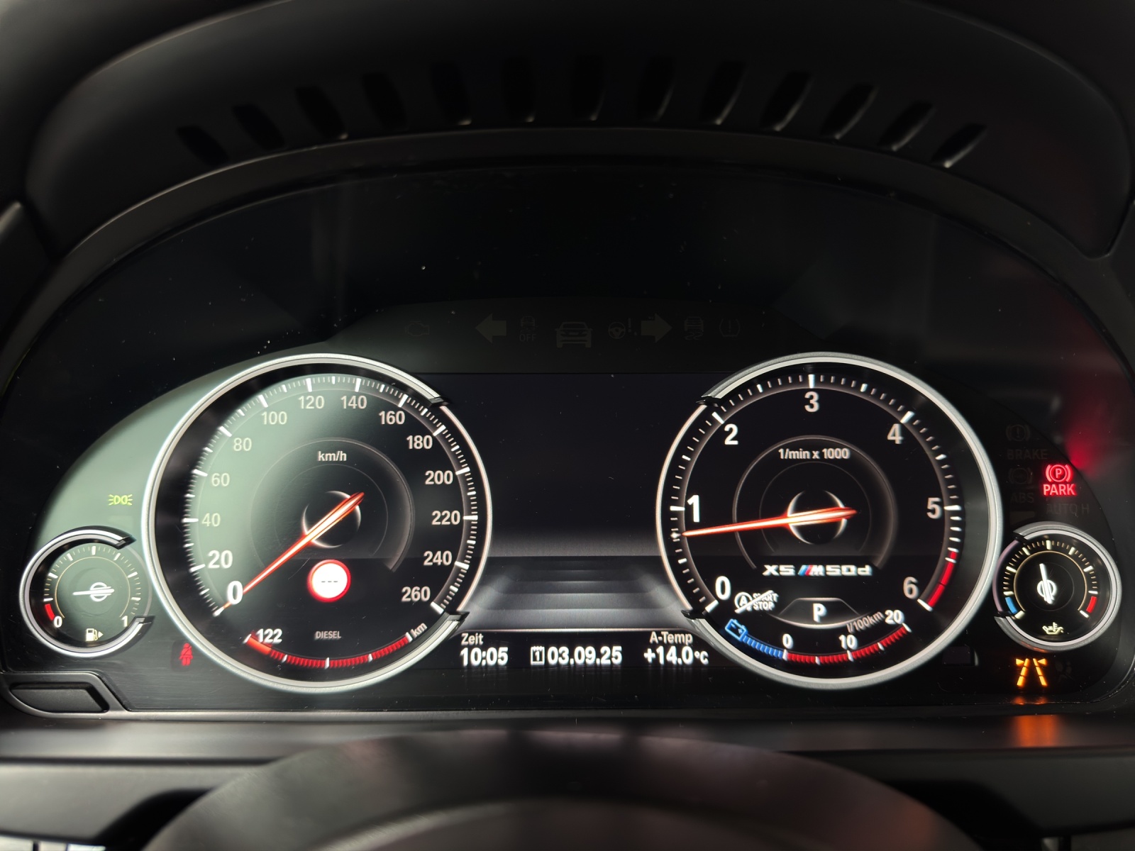 BMW X5 xDrive M50d Steptronic-image-11
