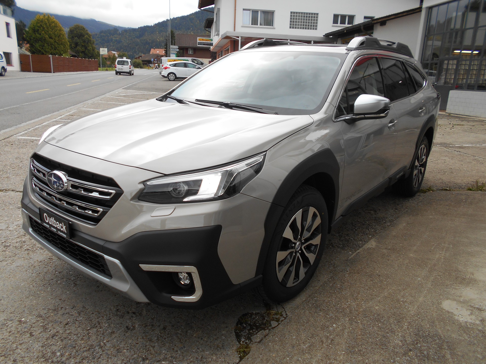 SUBARU Outback 2.5 FINAL EDITION-image-2