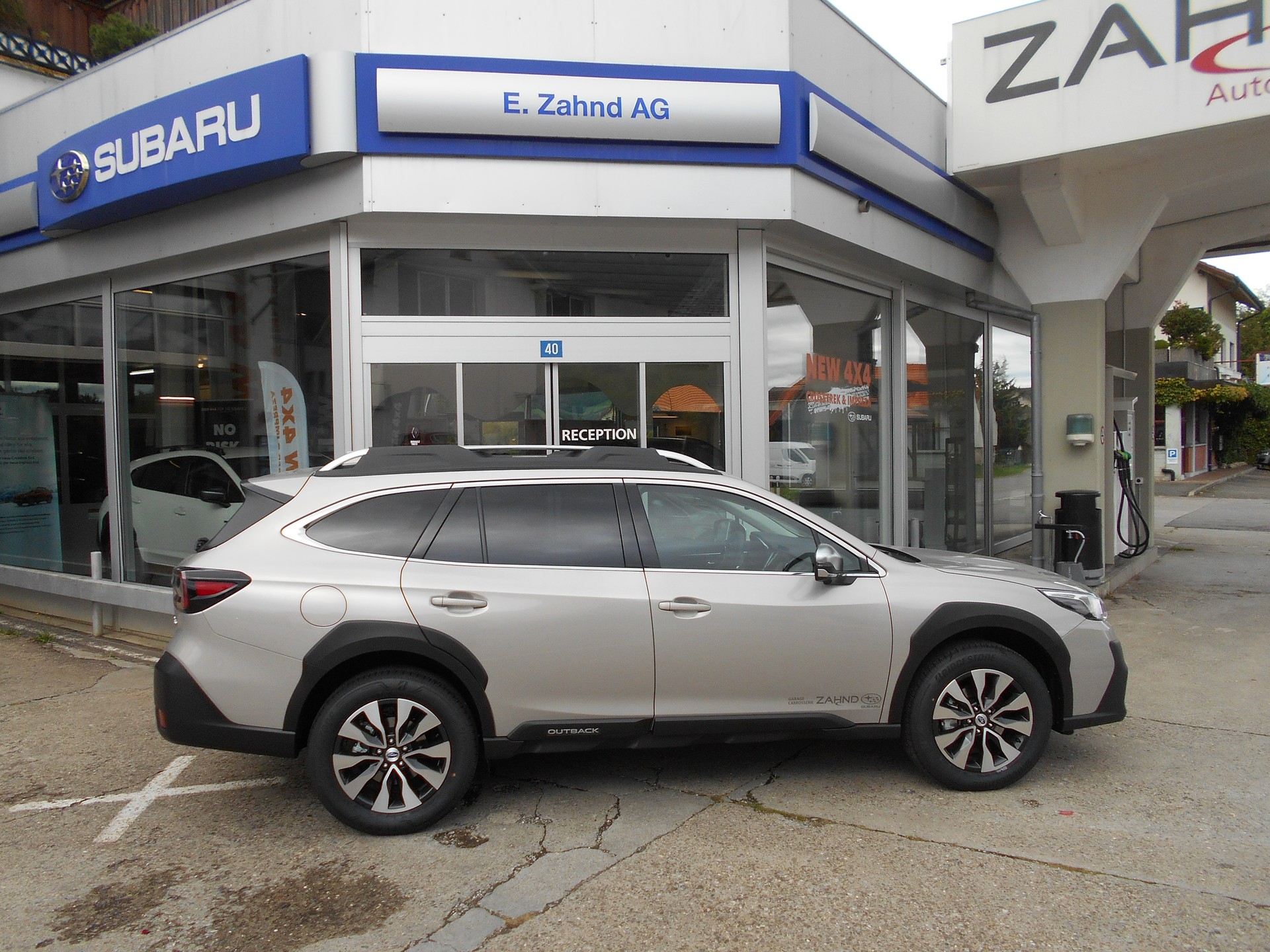 SUBARU Outback 2.5 FINAL EDITION-image-1