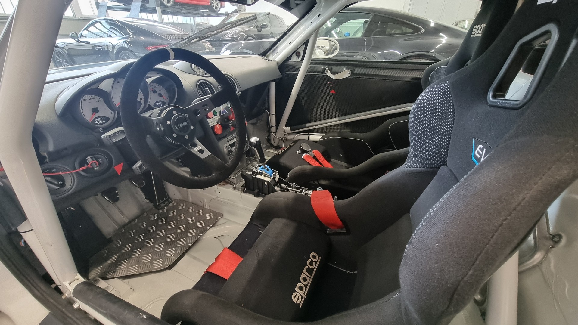 PORSCHE Cayman 987 CUP-image-6