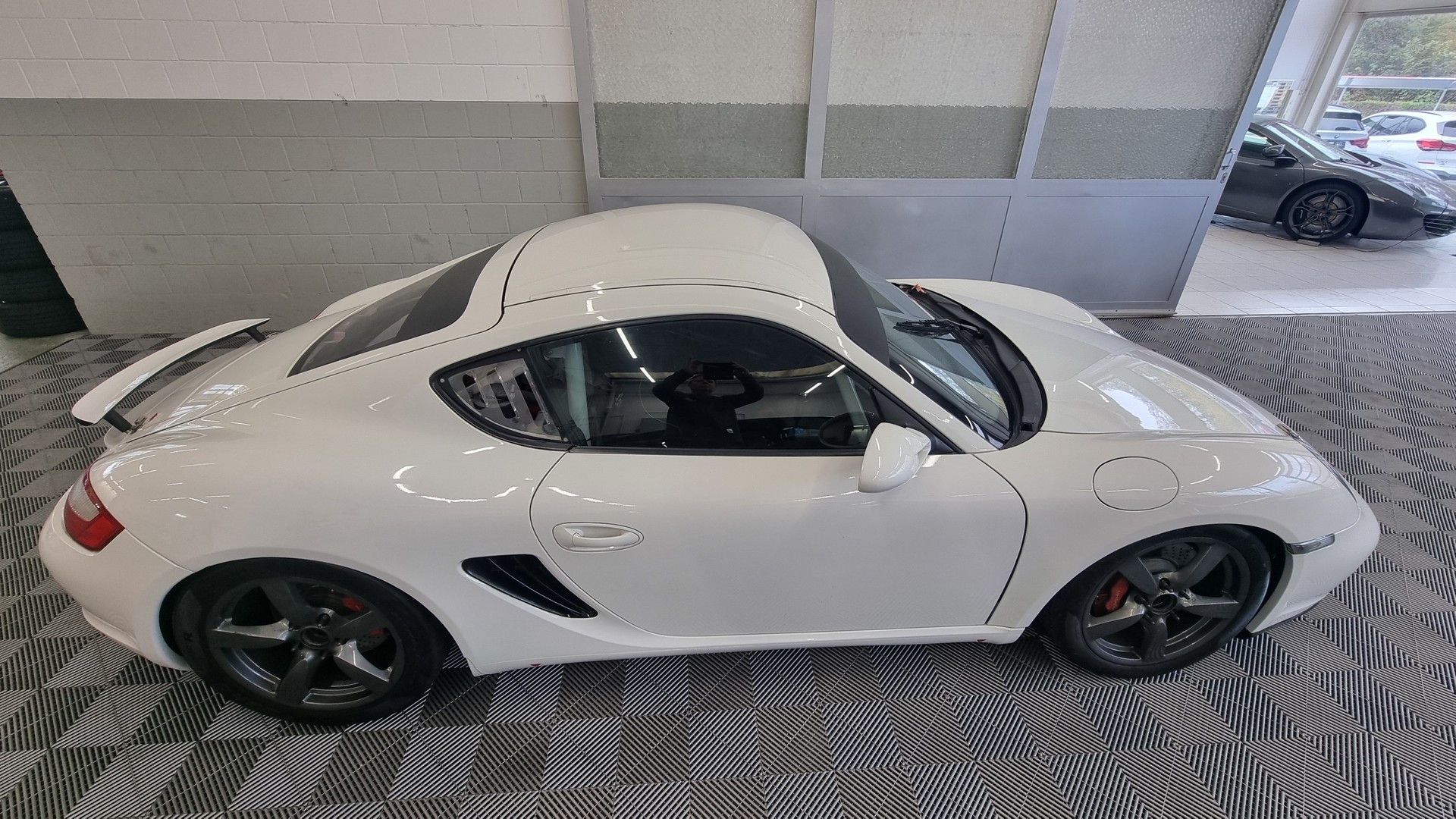 PORSCHE Cayman 987 CUP-image-2