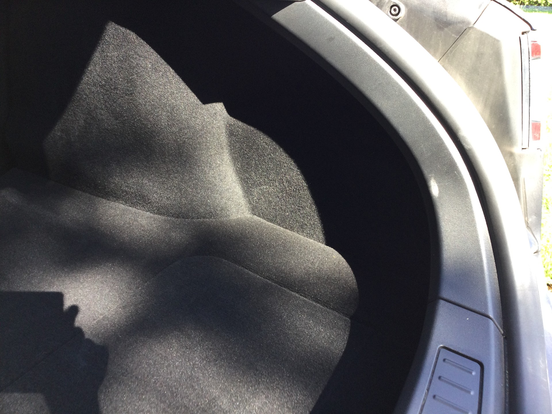 TESLA Model S 90 D 525 PS Allradantrieb AUTOPILOT Panoramaschiebedach Premiumsound ausgezeichnete Batterie ab MFK-image-11