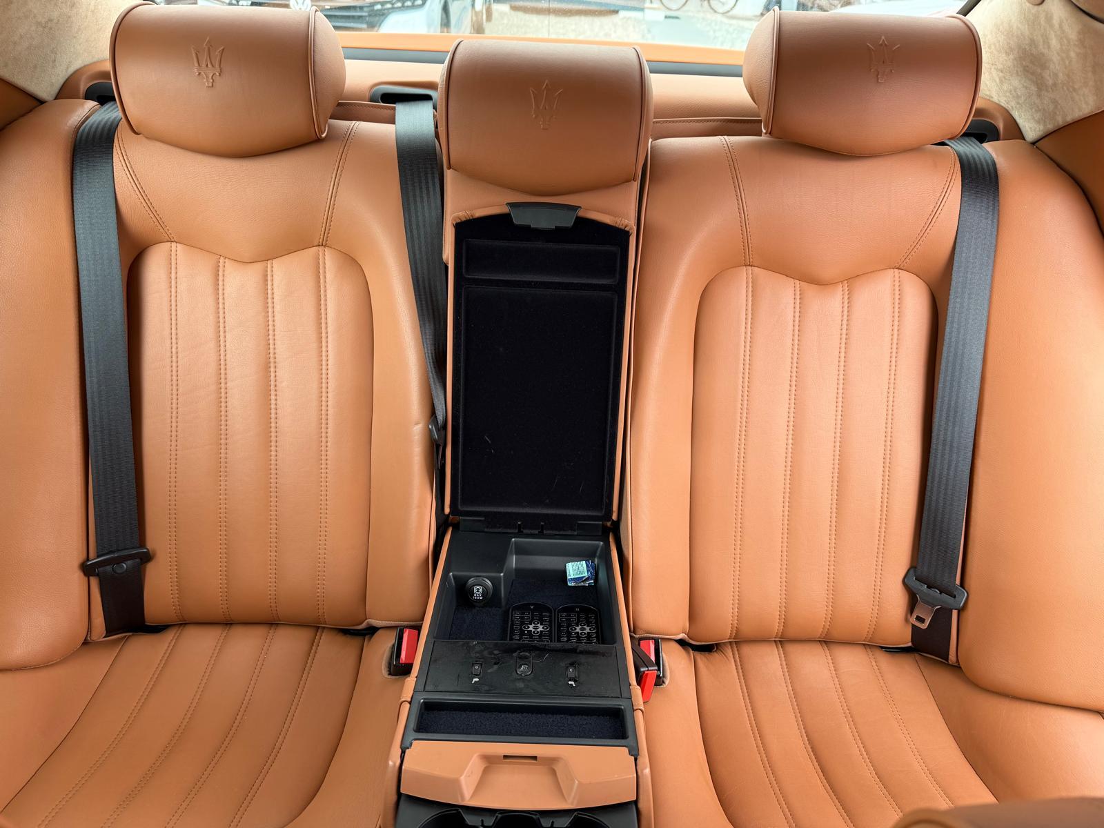 MASERATI Quattroporte 4.2 V8 Sport GT-image-18