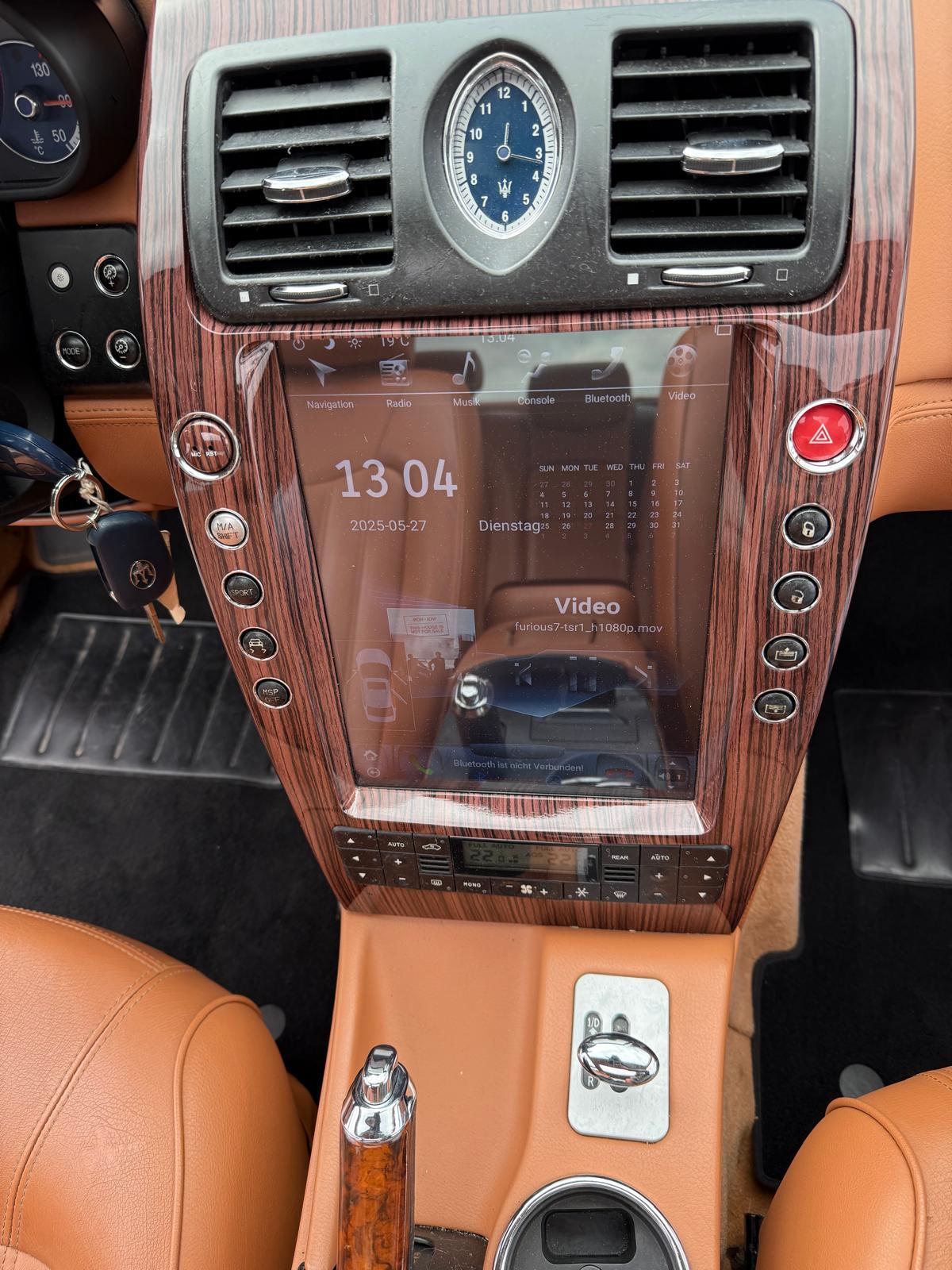 MASERATI Quattroporte 4.2 V8 Sport GT-image-16