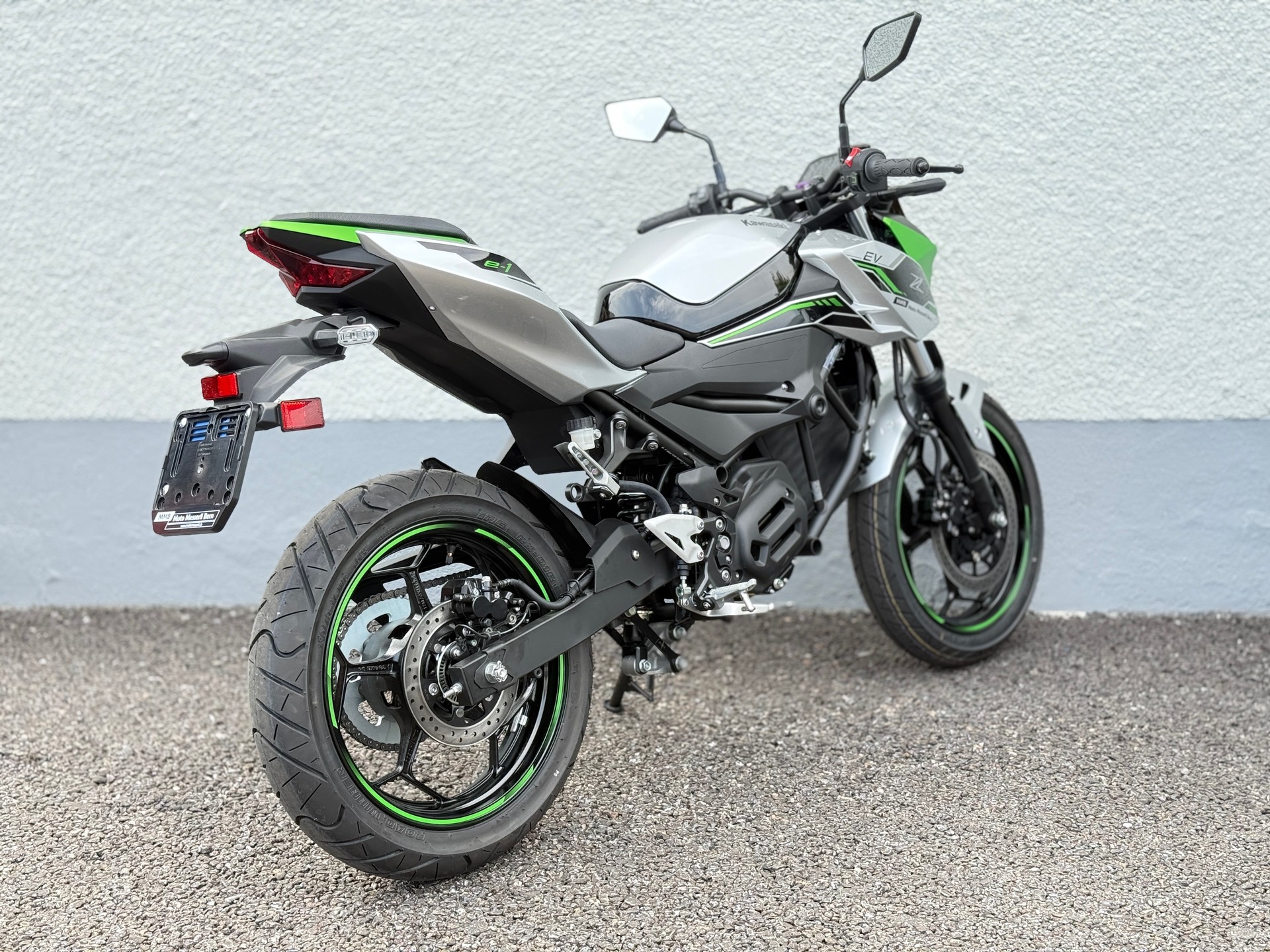 KAWASAKI Z e-1-image-2