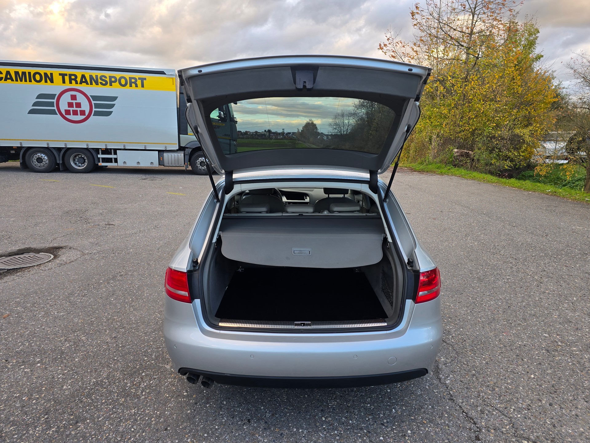 AUDI A4 Avant 2.0 TDI-image-6