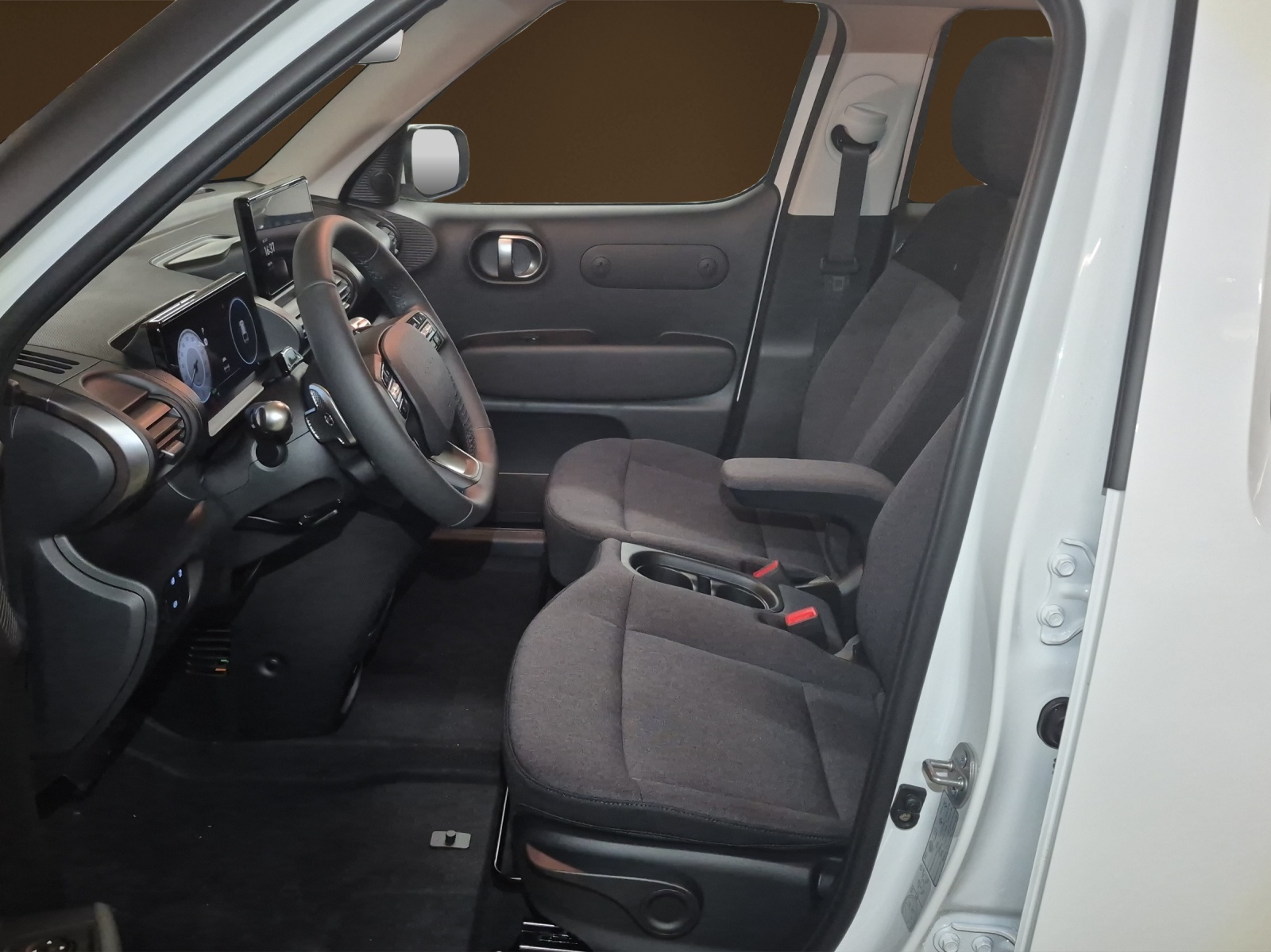 HYUNDAI Inster Electric Amplia Interior schwarz-image-5