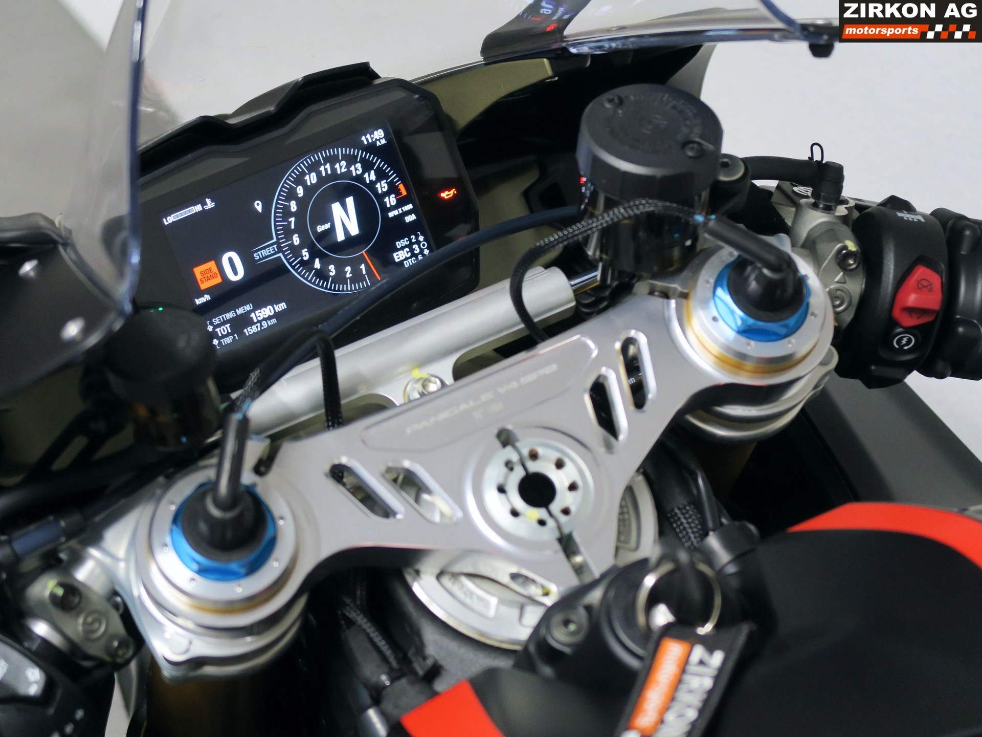 DUCATI Panigale V4 SP2-image-13