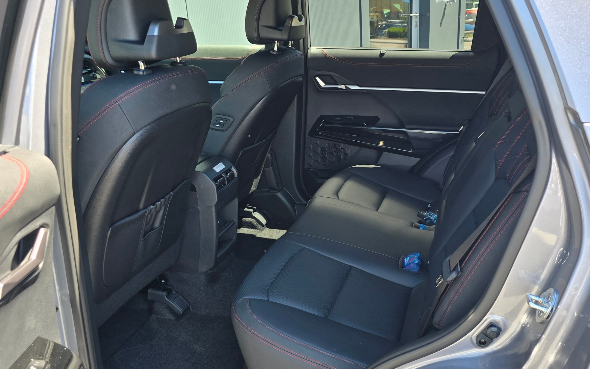KGM-SsangYong Actyon 1.5 T GDI First Edition 4WD Automat-image-3