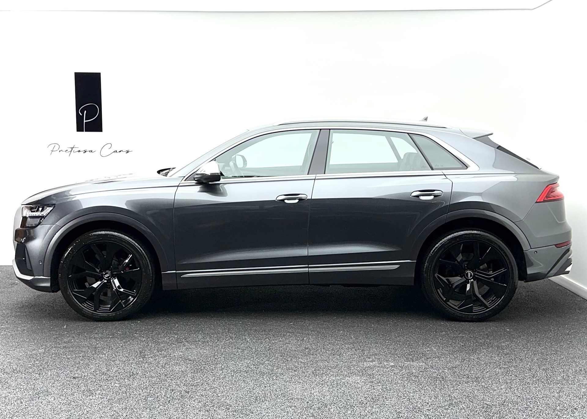 AUDI SQ8 TFSI quattro tiptronic-showroom-element-3