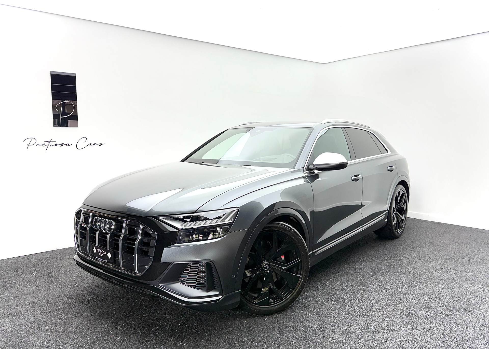 AUDI SQ8 TFSI quattro tiptronic