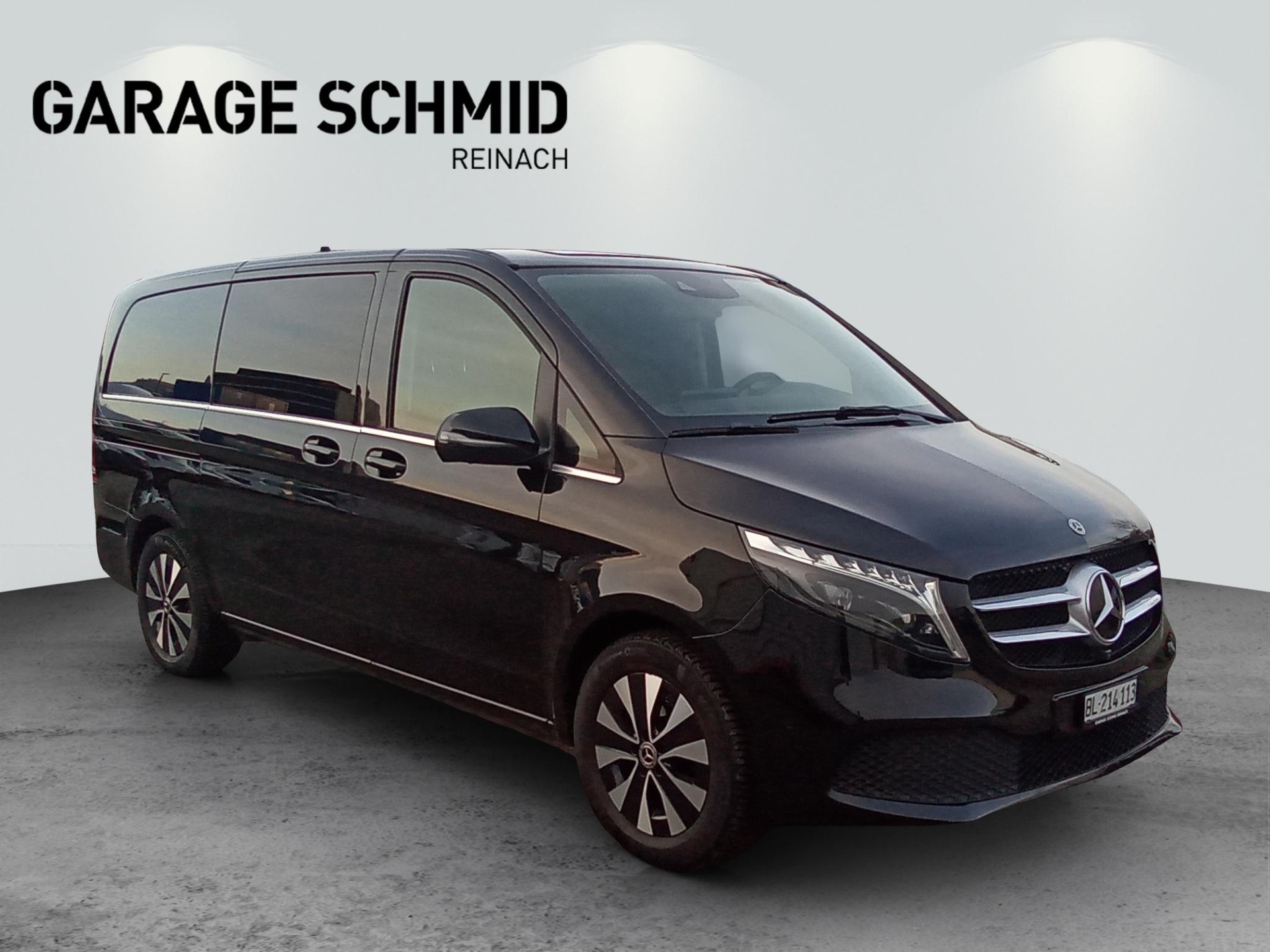 MERCEDES-BENZ V 250 d Avantgarde Lang Van-image-8