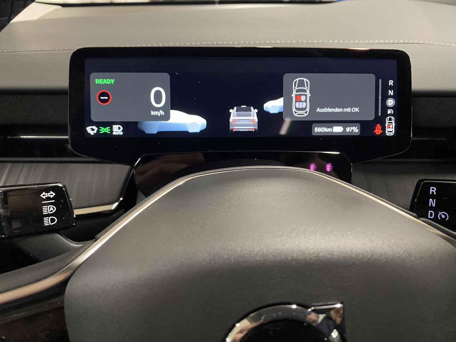 VOLVO ES90 Core-image-10