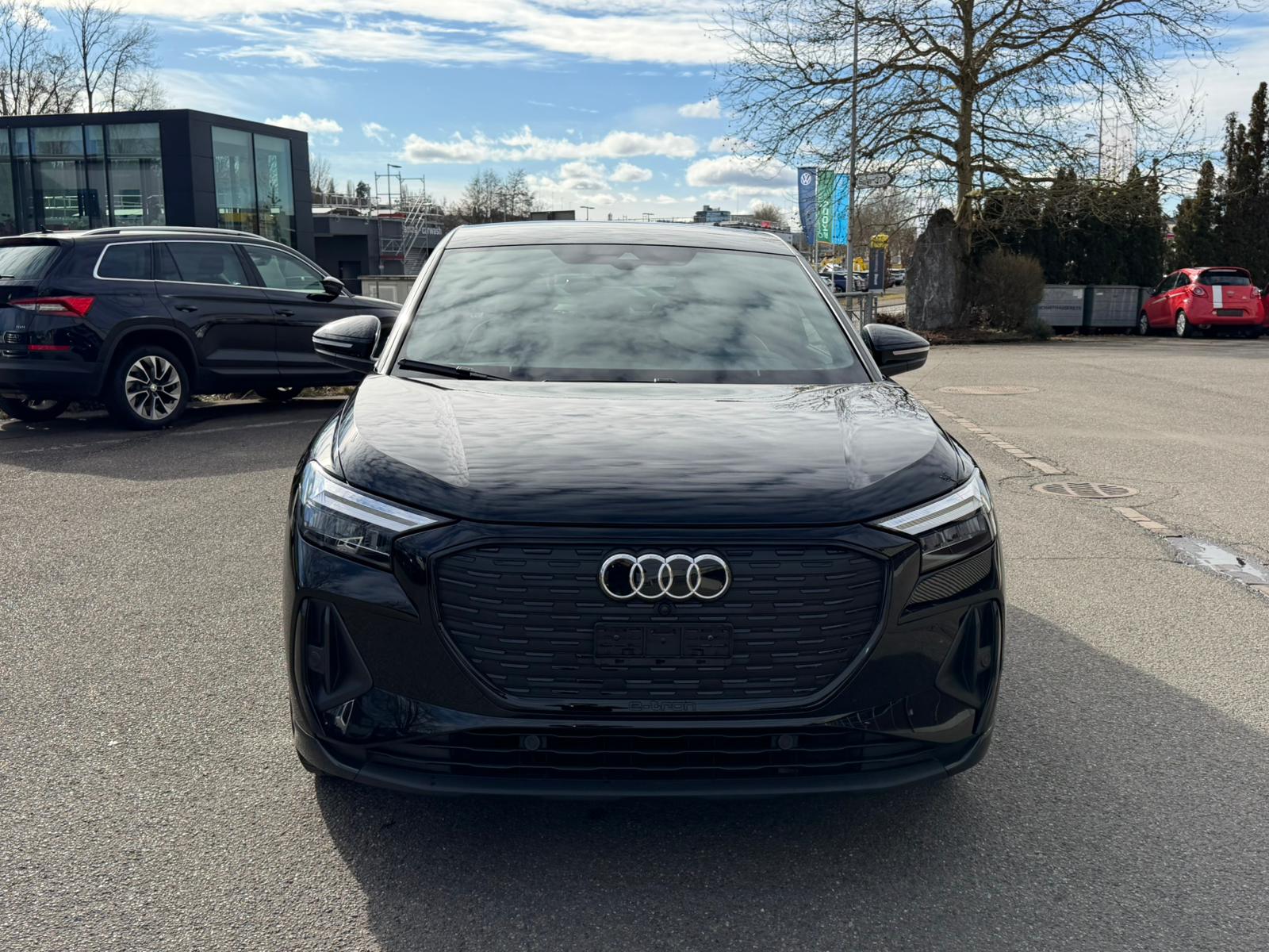 AUDI Q4 Sportback e-tron 40-image-8