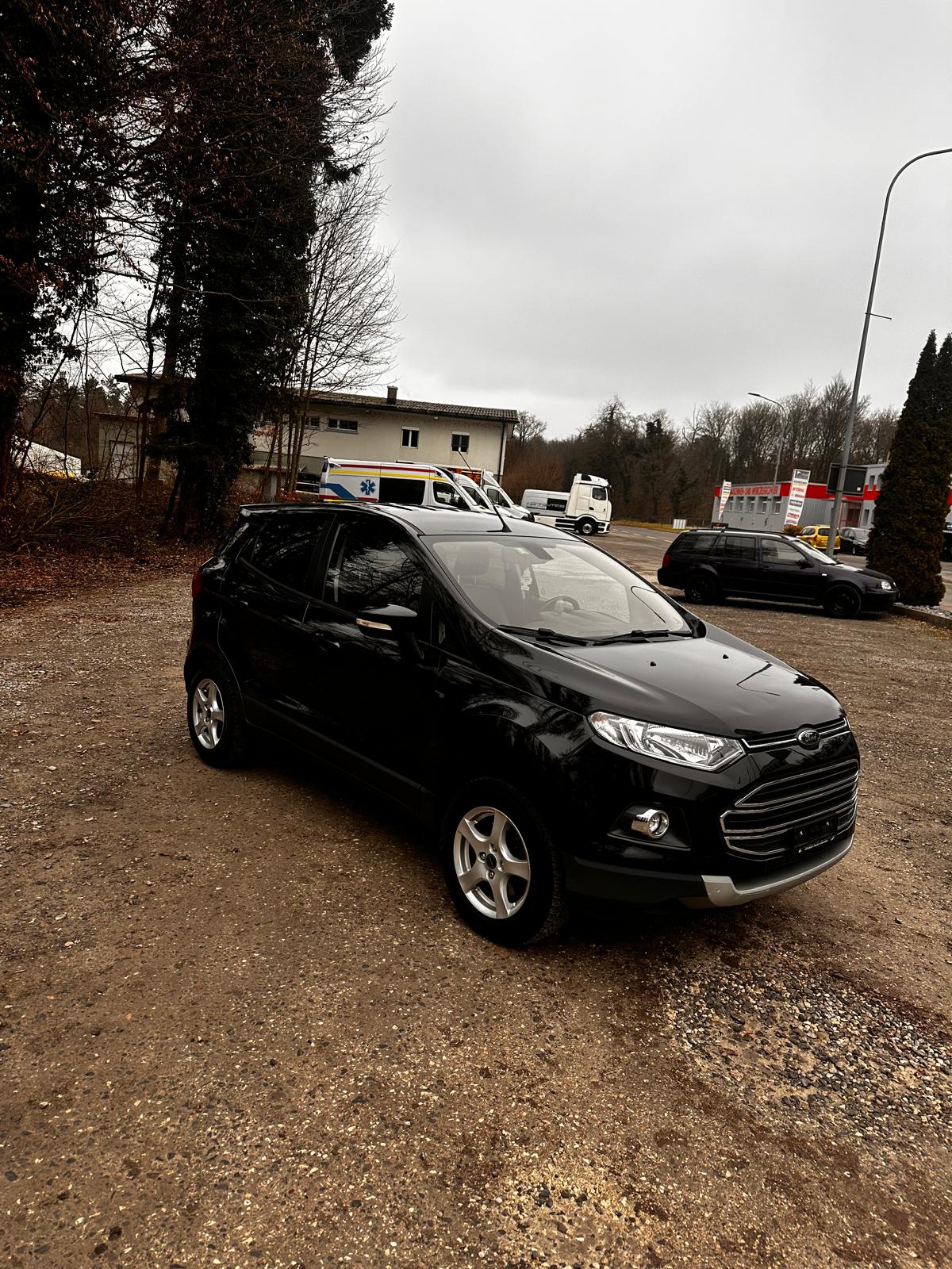 FORD EcoSport 1.0 SCTi Titanium-image-1