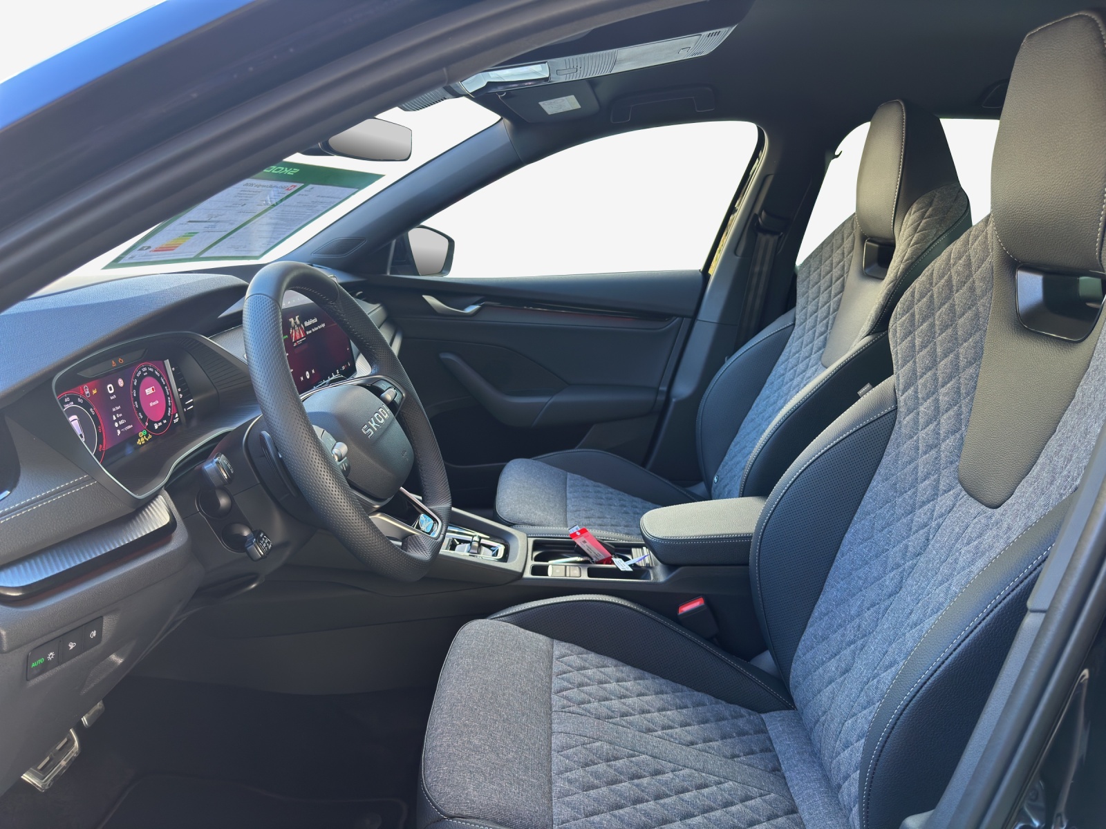 SKODA Octavia Combi 2.0 TSI DSG Sport Line 4x4-image-7