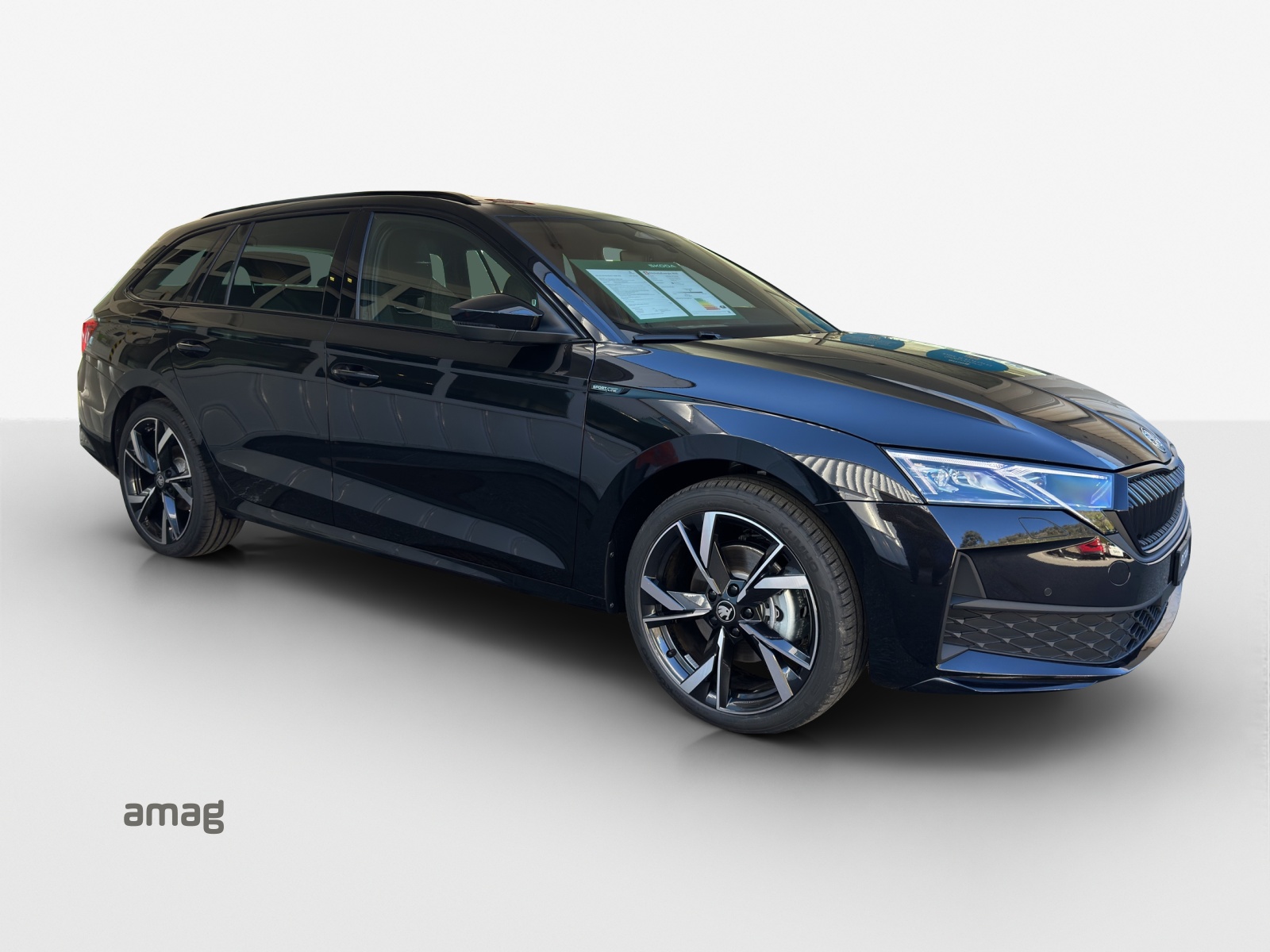 SKODA Octavia Combi 2.0 TSI DSG Sport Line 4x4-image-5