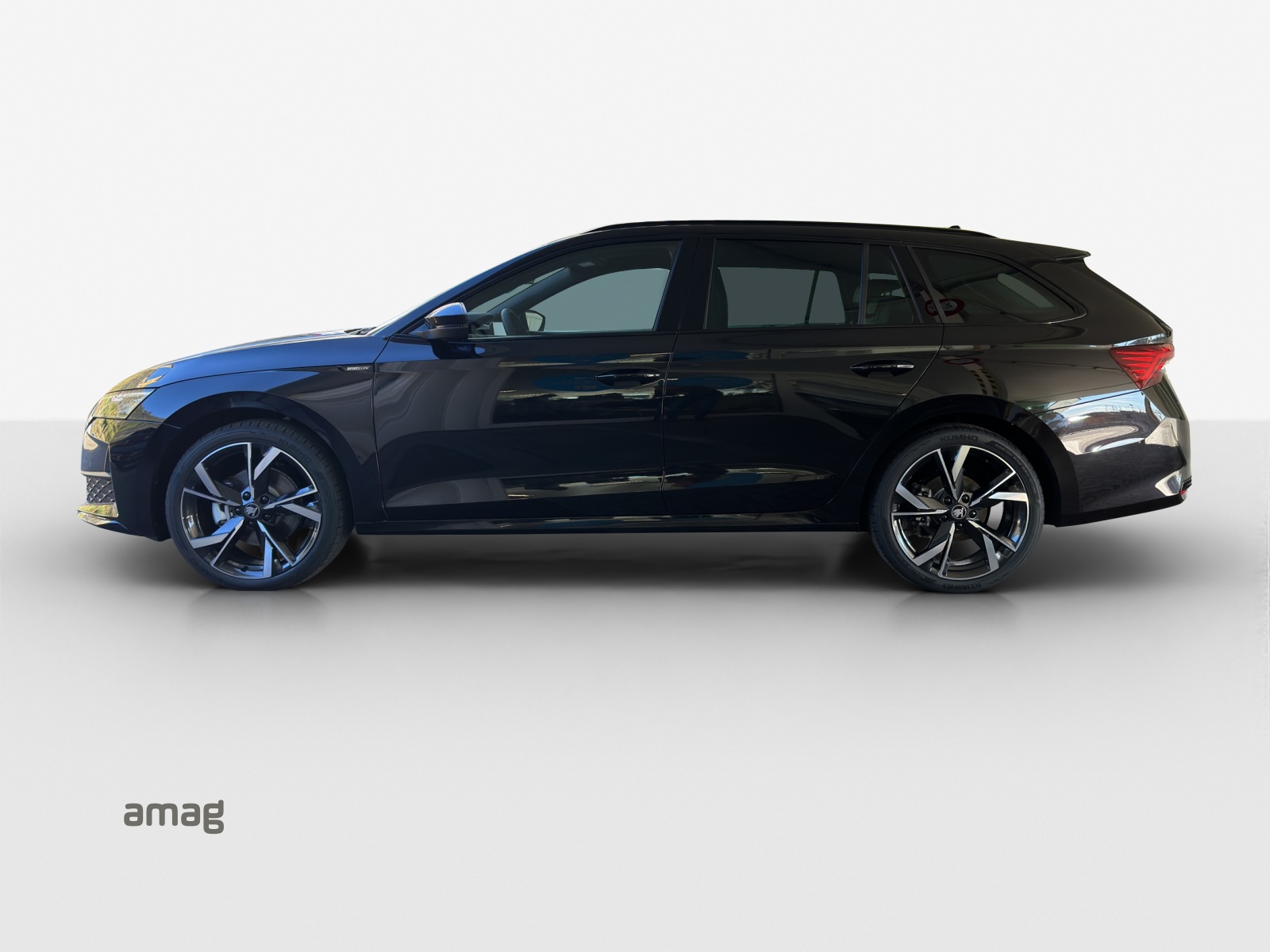 SKODA Octavia Combi 2.0 TSI DSG Sport Line 4x4-image-1