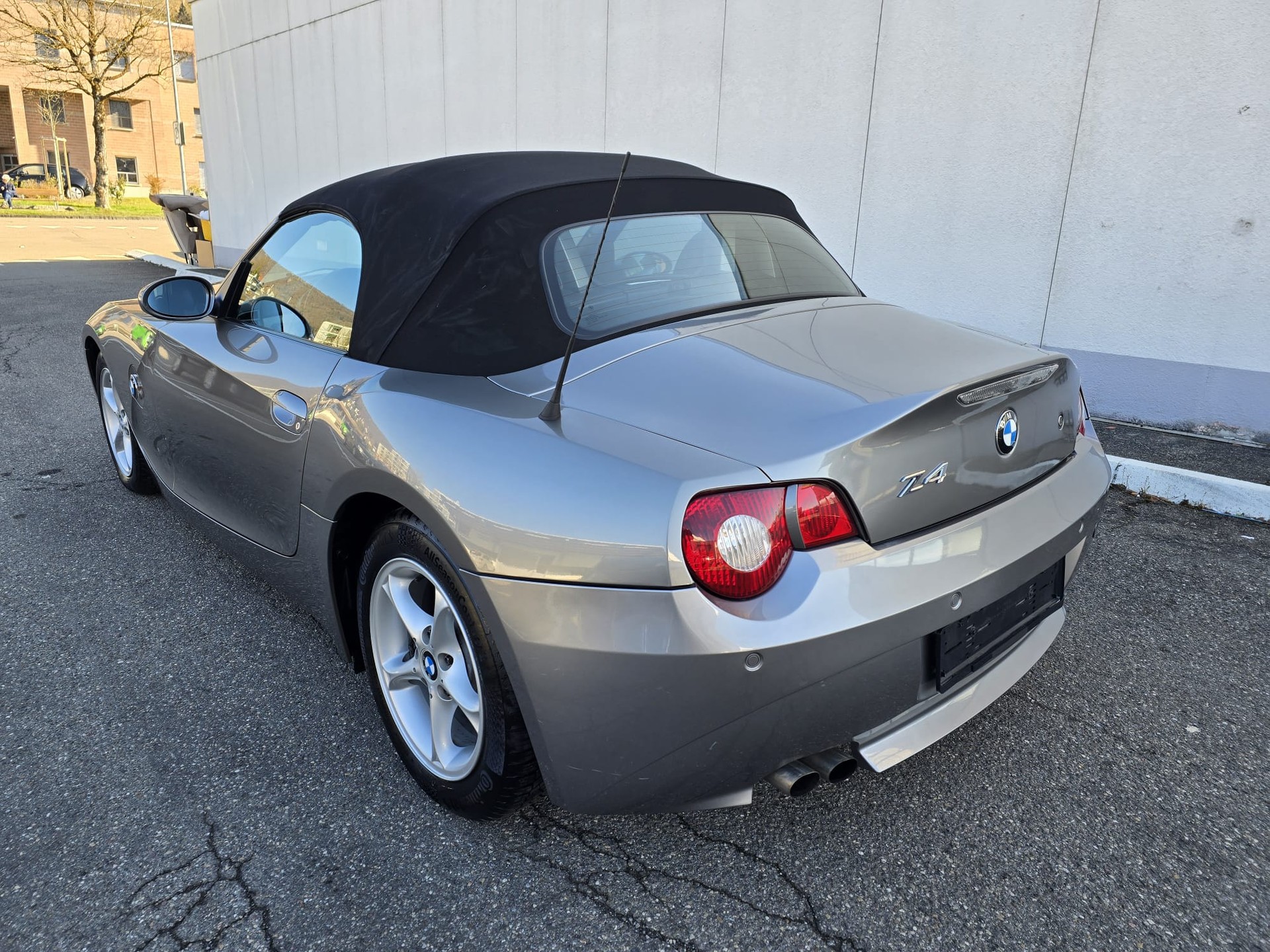 BMW Z4 2.2i Roadster-image-5