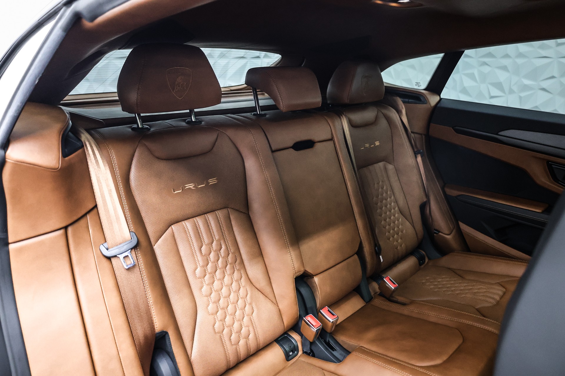 LAMBORGHINI Urus 4.0 S-image-23